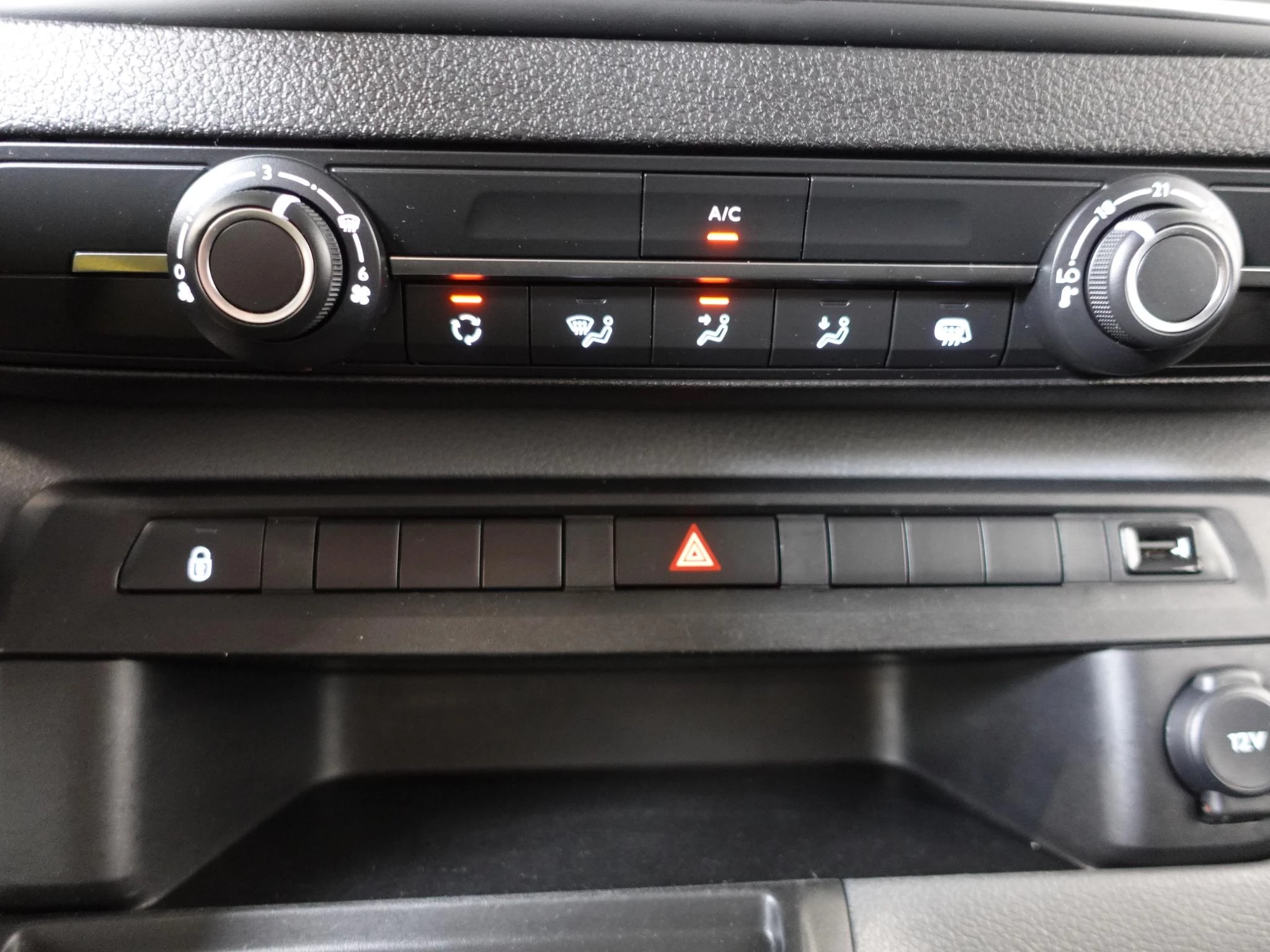 Hoofdafbeelding Opel Vivaro-e