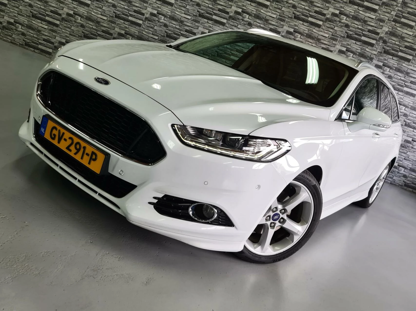 Hoofdafbeelding Ford Mondeo