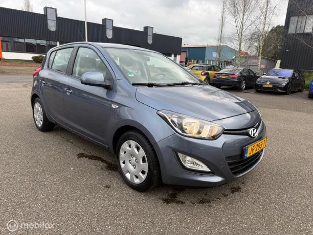 Hoofdafbeelding Hyundai i20