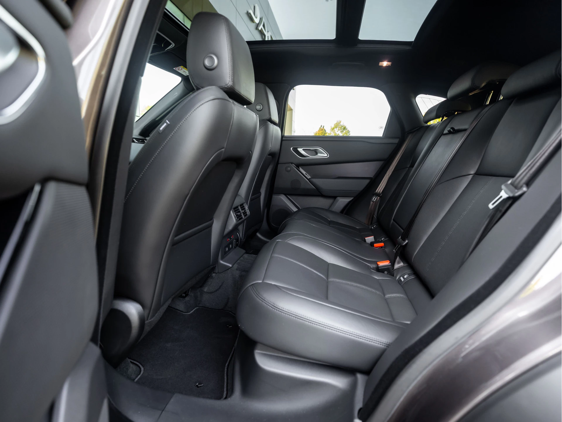 Hoofdafbeelding Land Rover Range Rover Velar