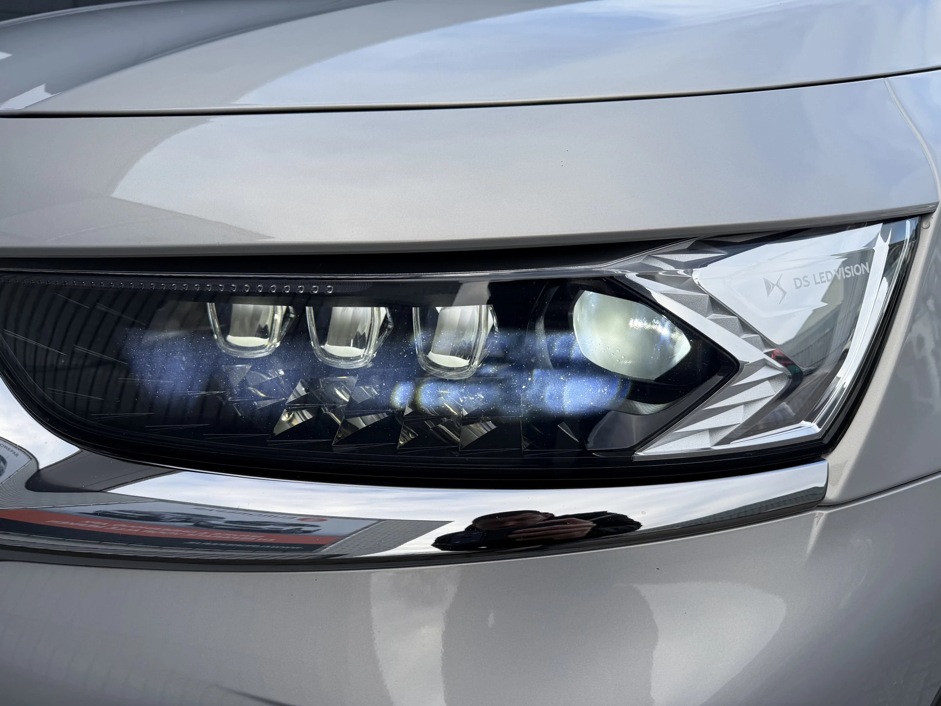 Hoofdafbeelding DS DS 7