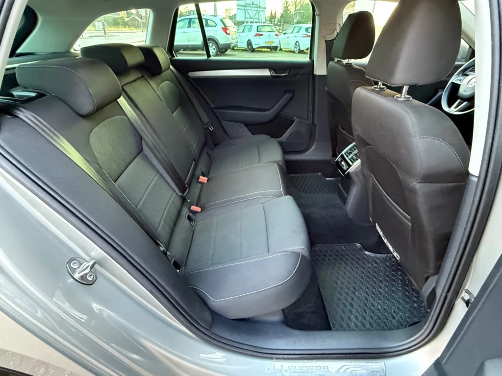 Hoofdafbeelding Škoda Superb