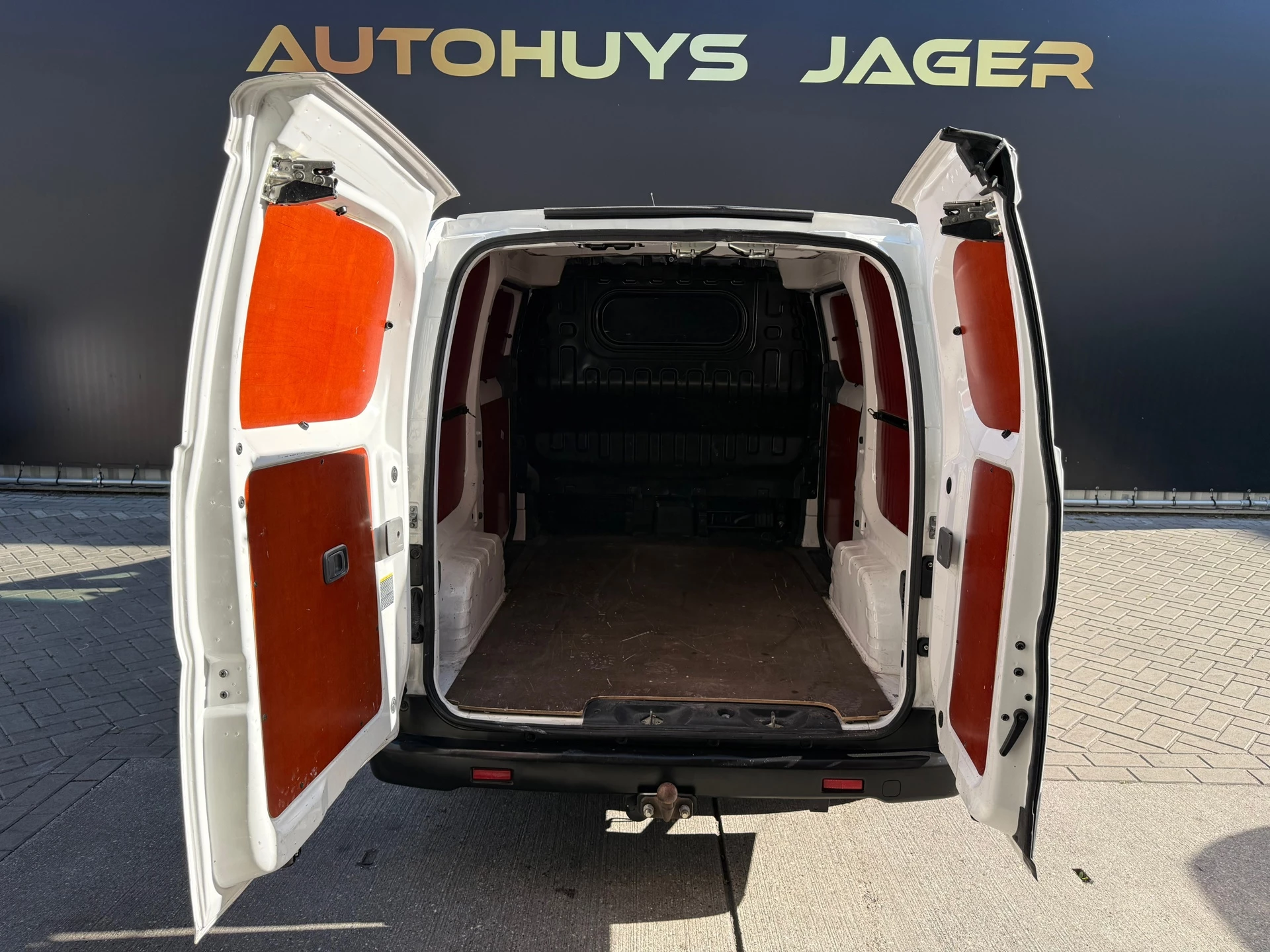 Hoofdafbeelding Nissan NV200