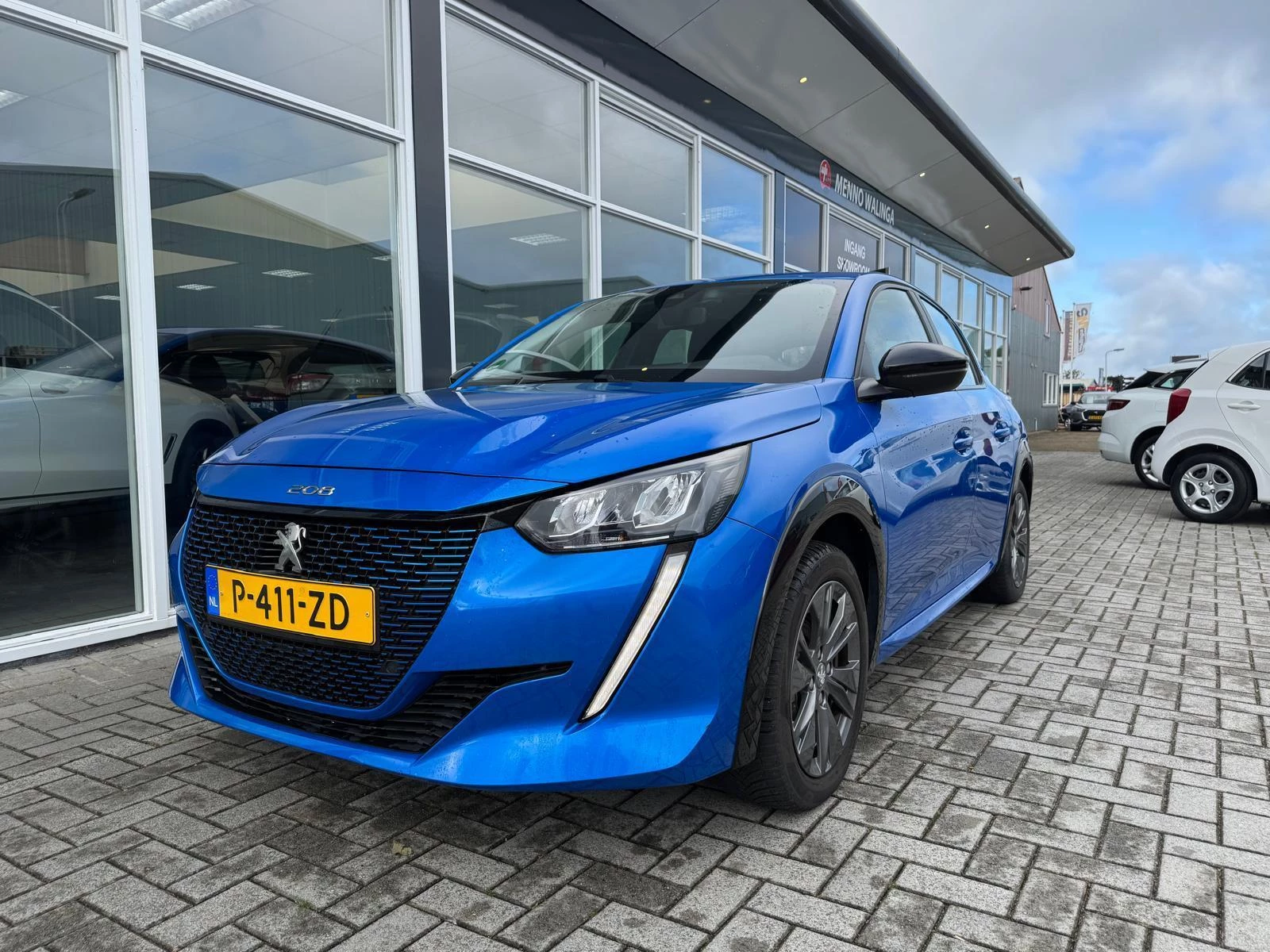 Hoofdafbeelding Peugeot e-208