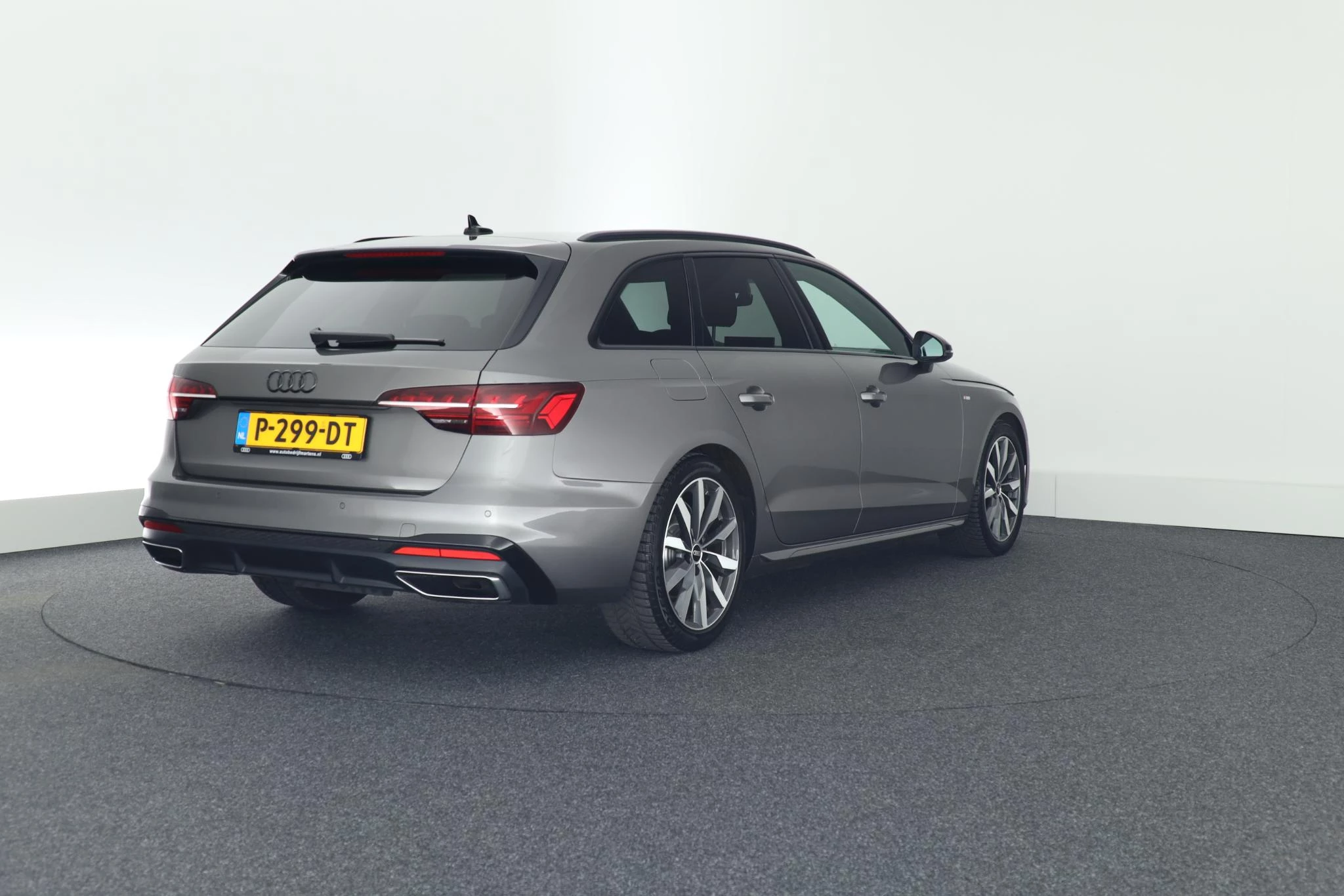 Hoofdafbeelding Audi A4