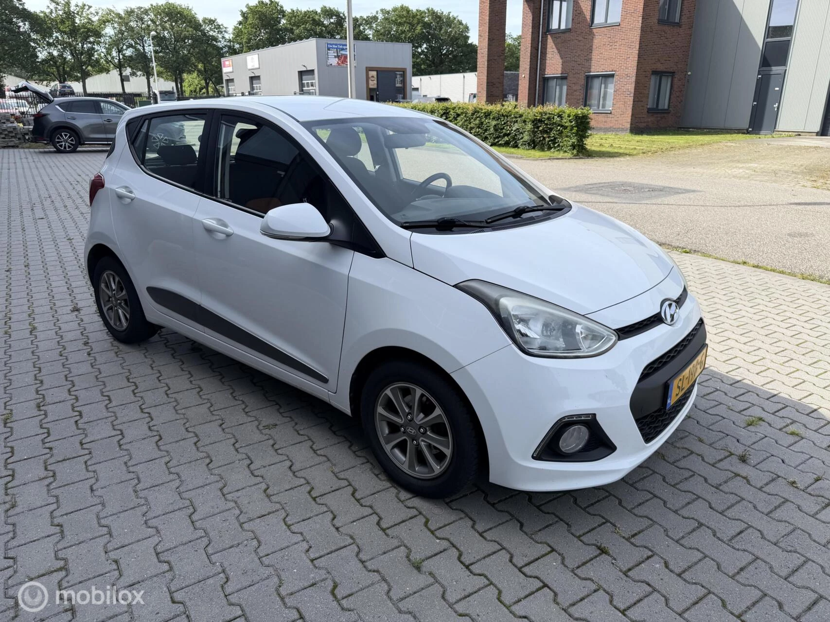 Hoofdafbeelding Hyundai i10
