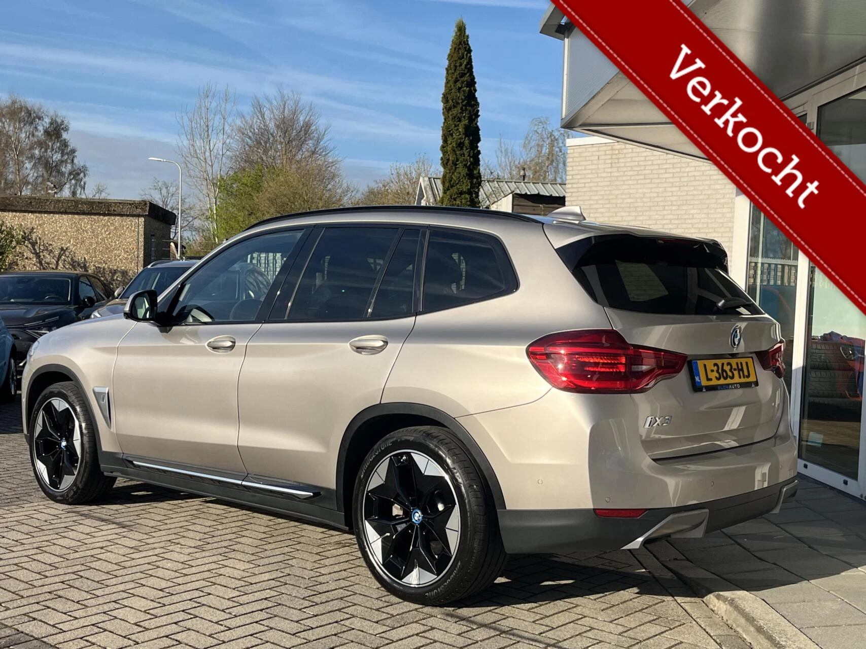 Hoofdafbeelding BMW iX3