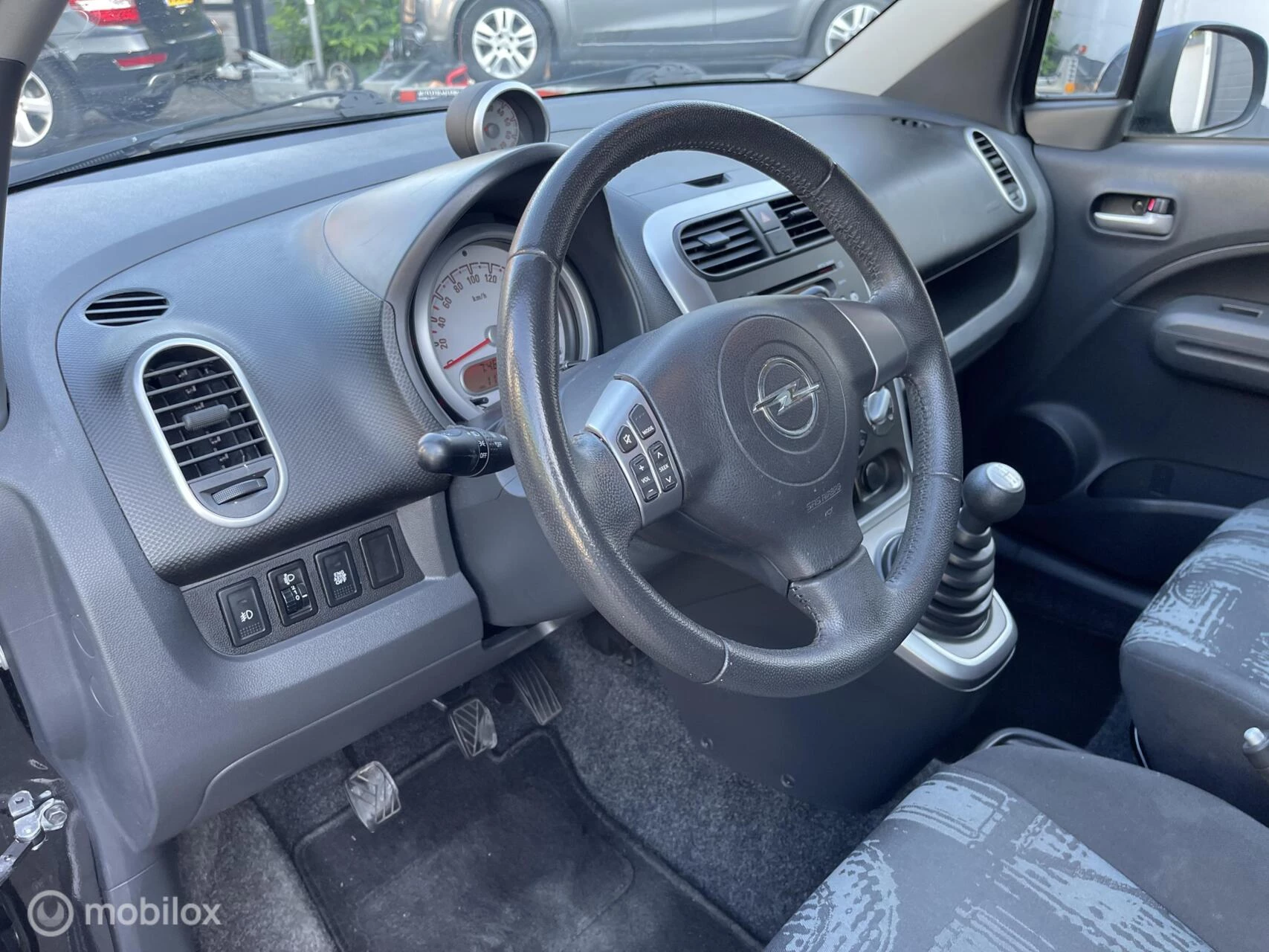 Hoofdafbeelding Opel Agila