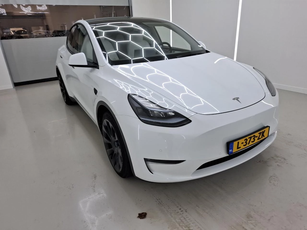 Hoofdafbeelding Tesla Model Y