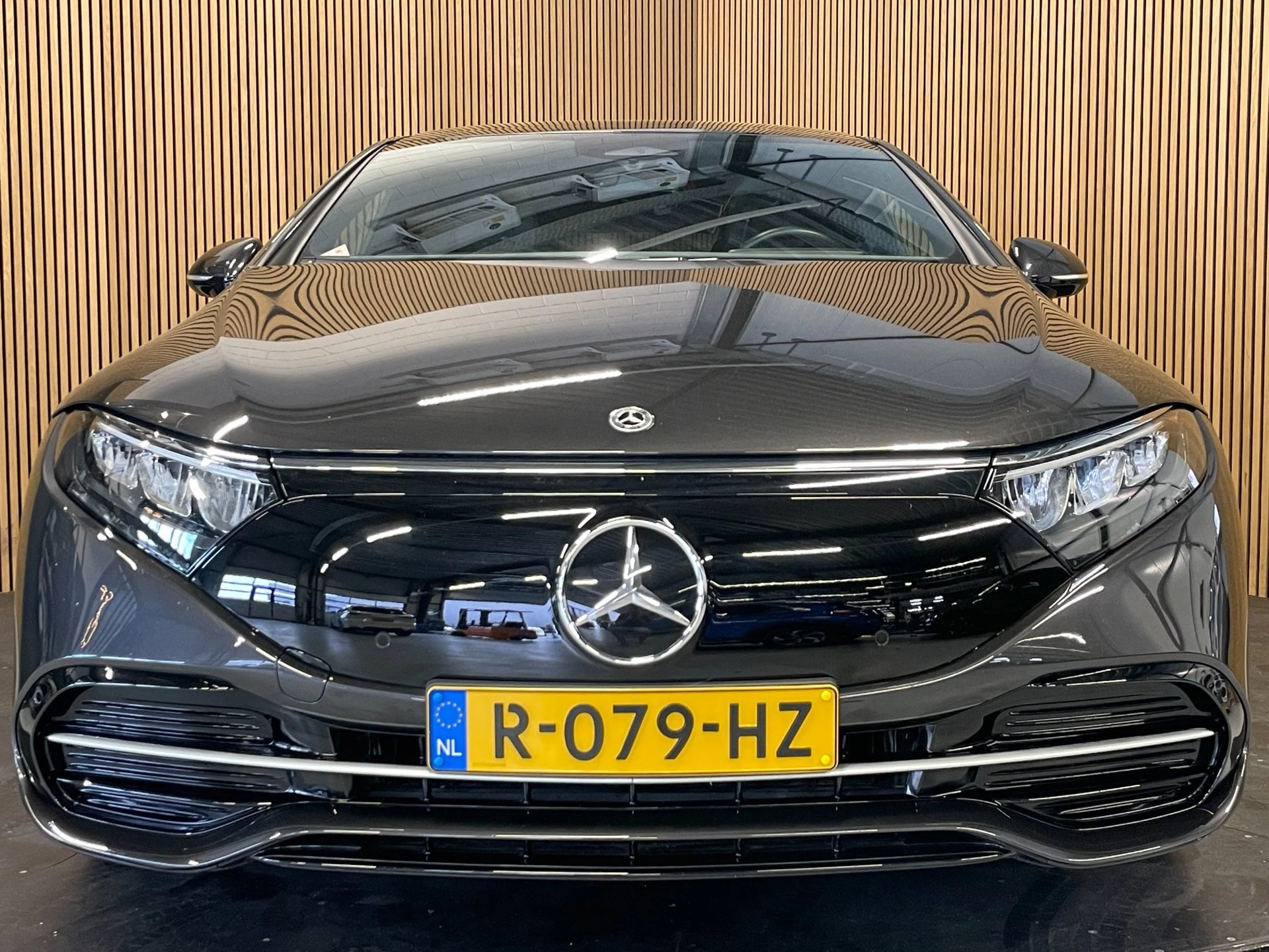 Hoofdafbeelding Mercedes-Benz EQS
