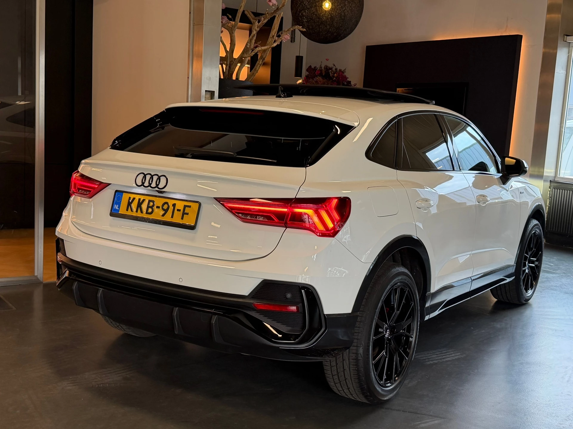Hoofdafbeelding Audi Q3