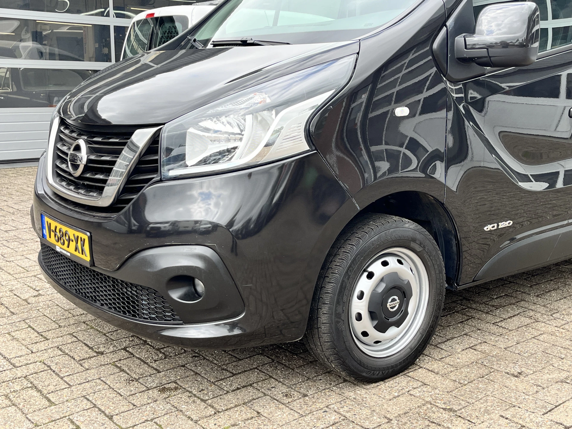 Hoofdafbeelding Nissan NV300