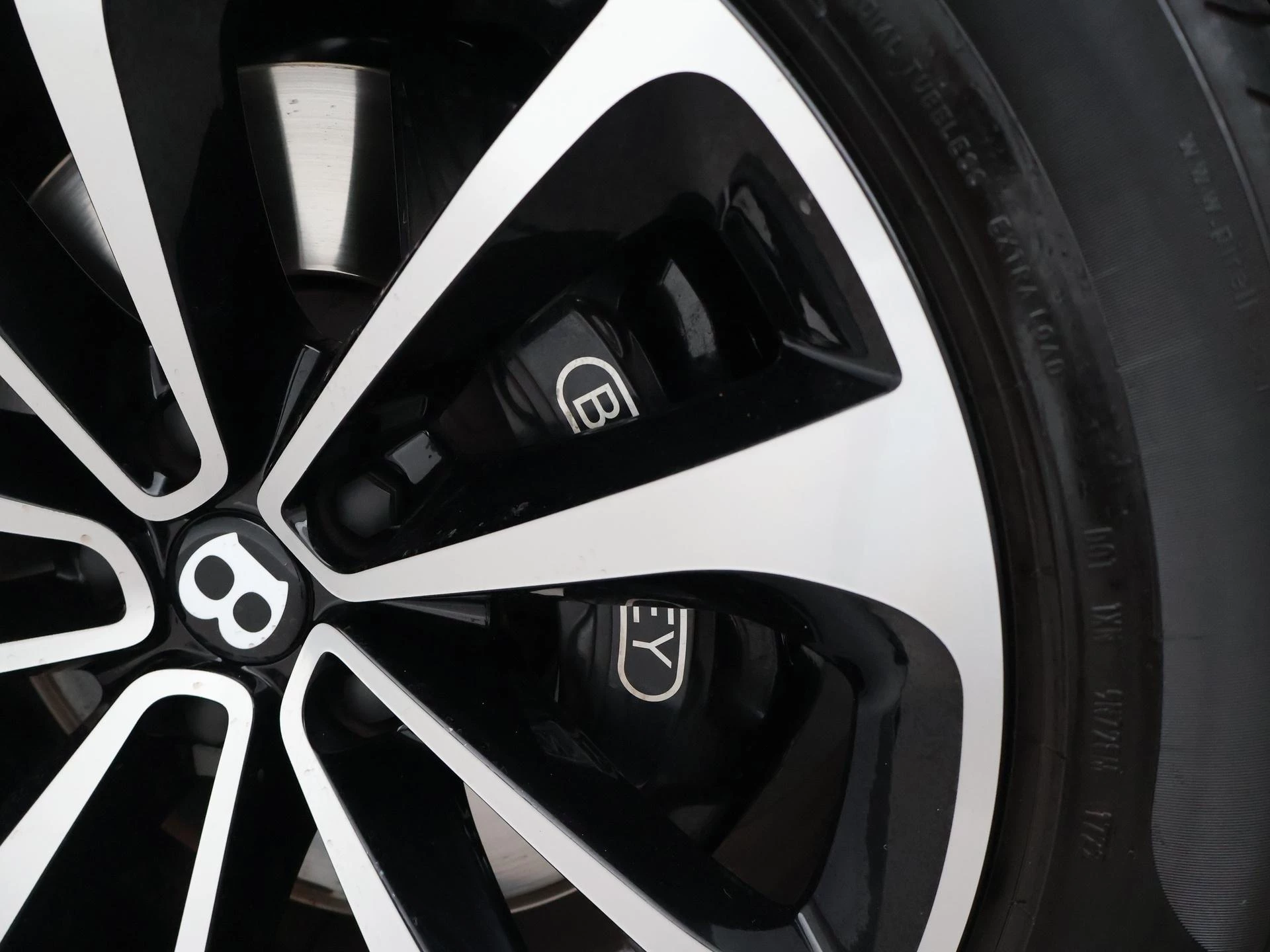 Hoofdafbeelding Bentley Bentayga