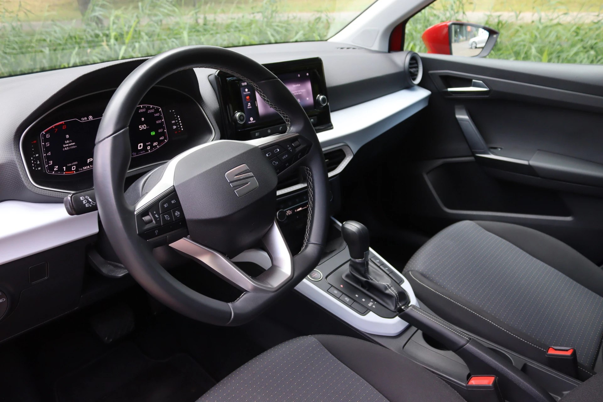 Hoofdafbeelding SEAT Arona