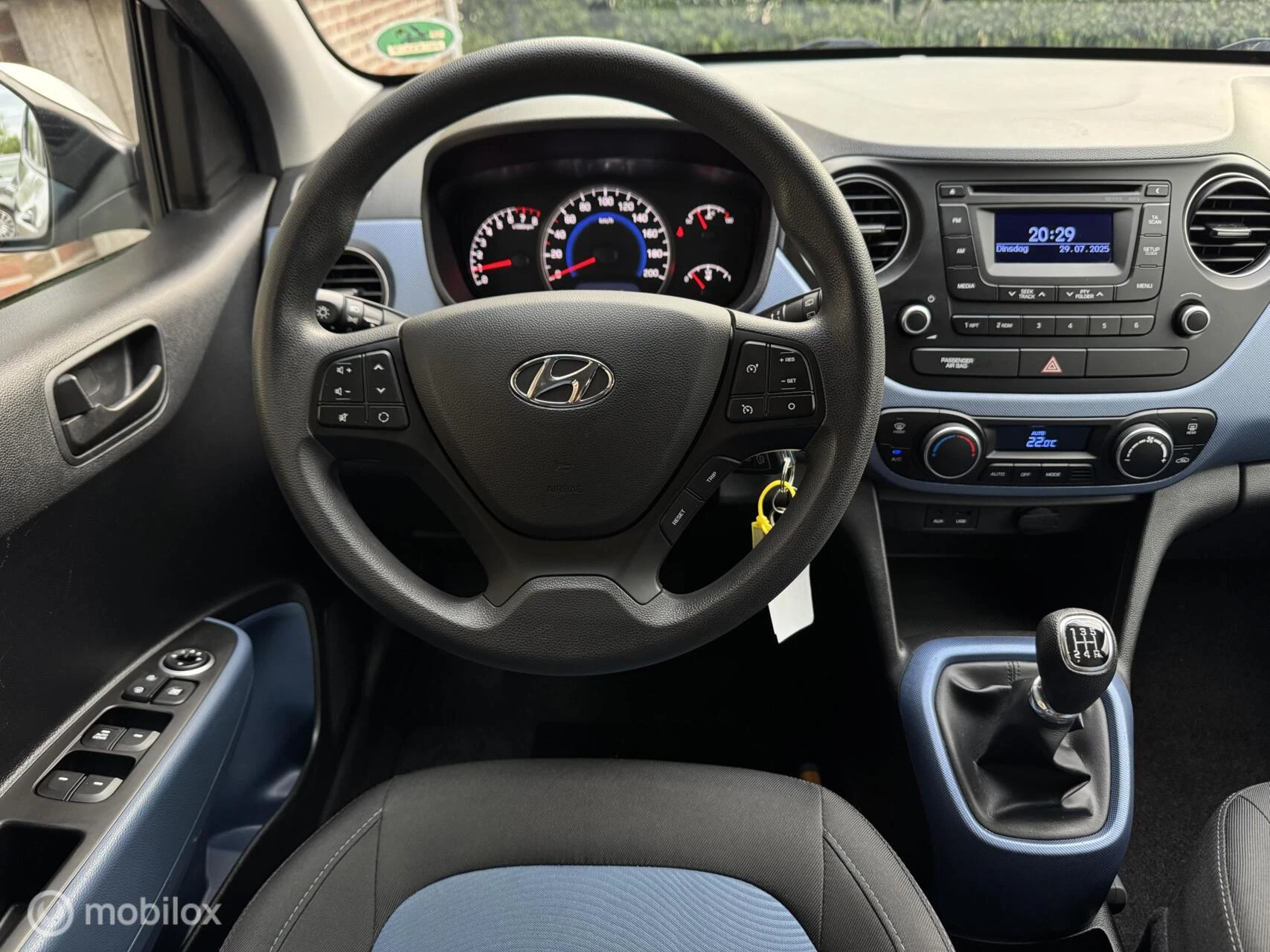 Hoofdafbeelding Hyundai i10