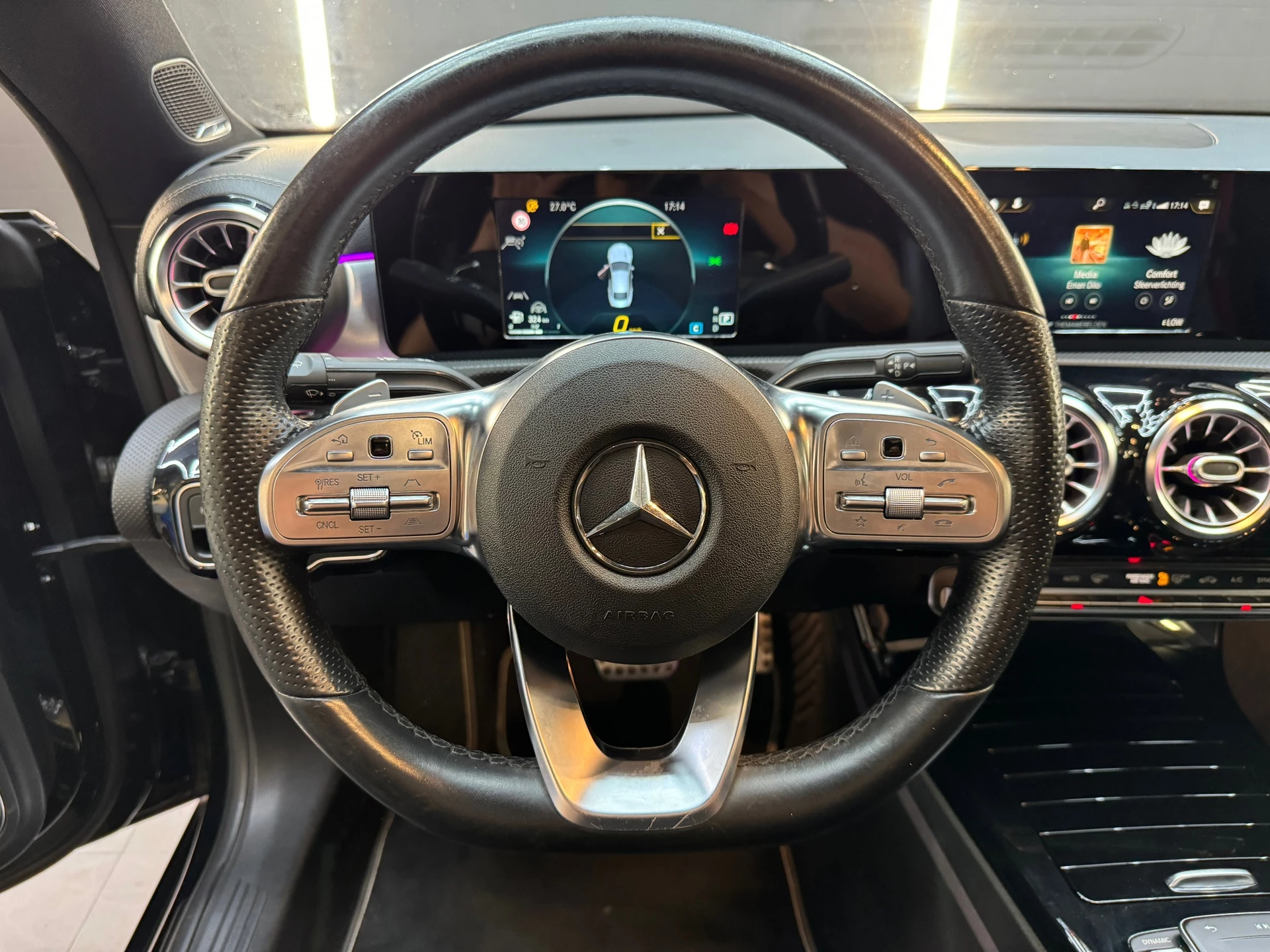 Hoofdafbeelding Mercedes-Benz CLA