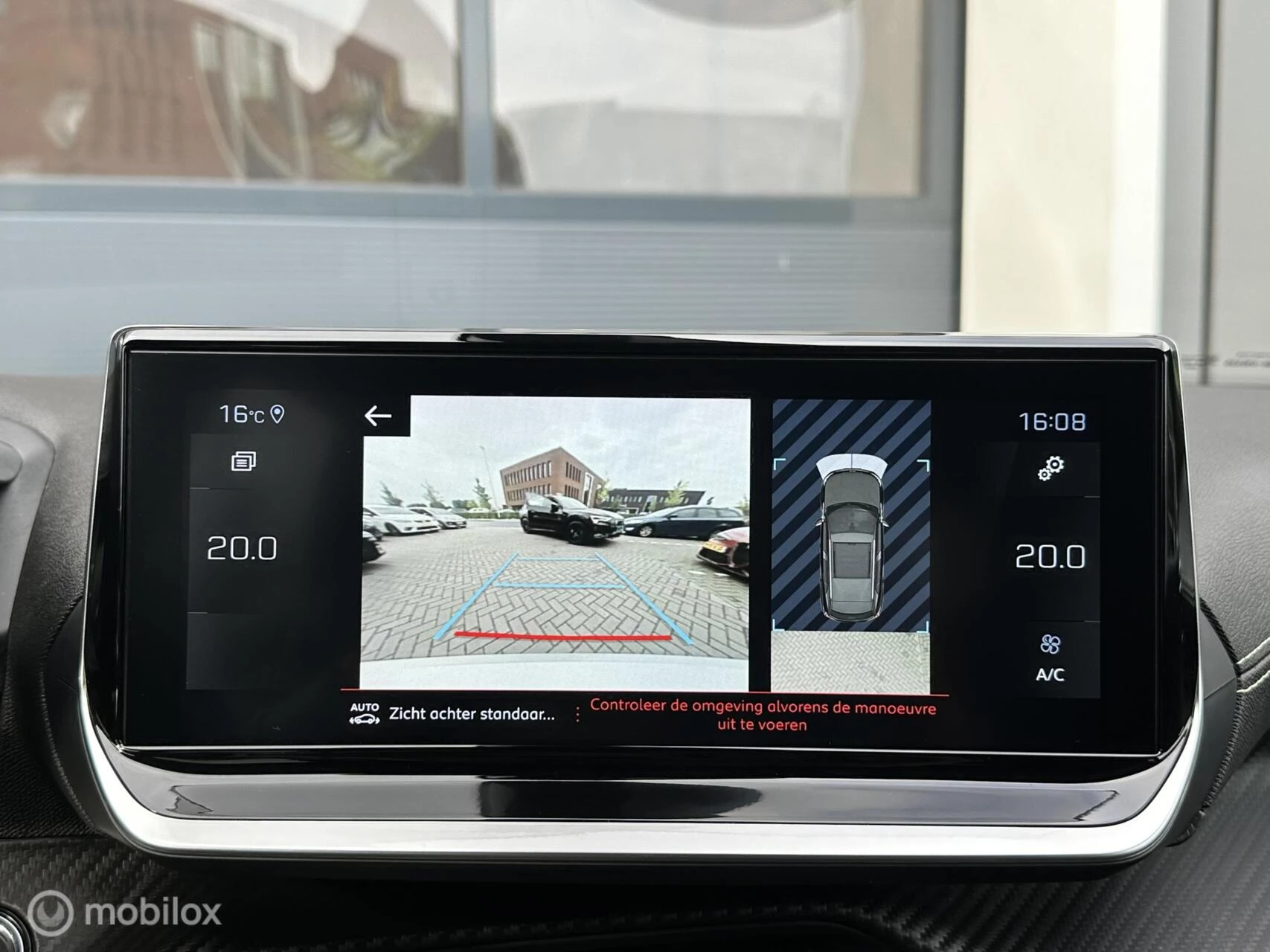 Hoofdafbeelding Peugeot 2008