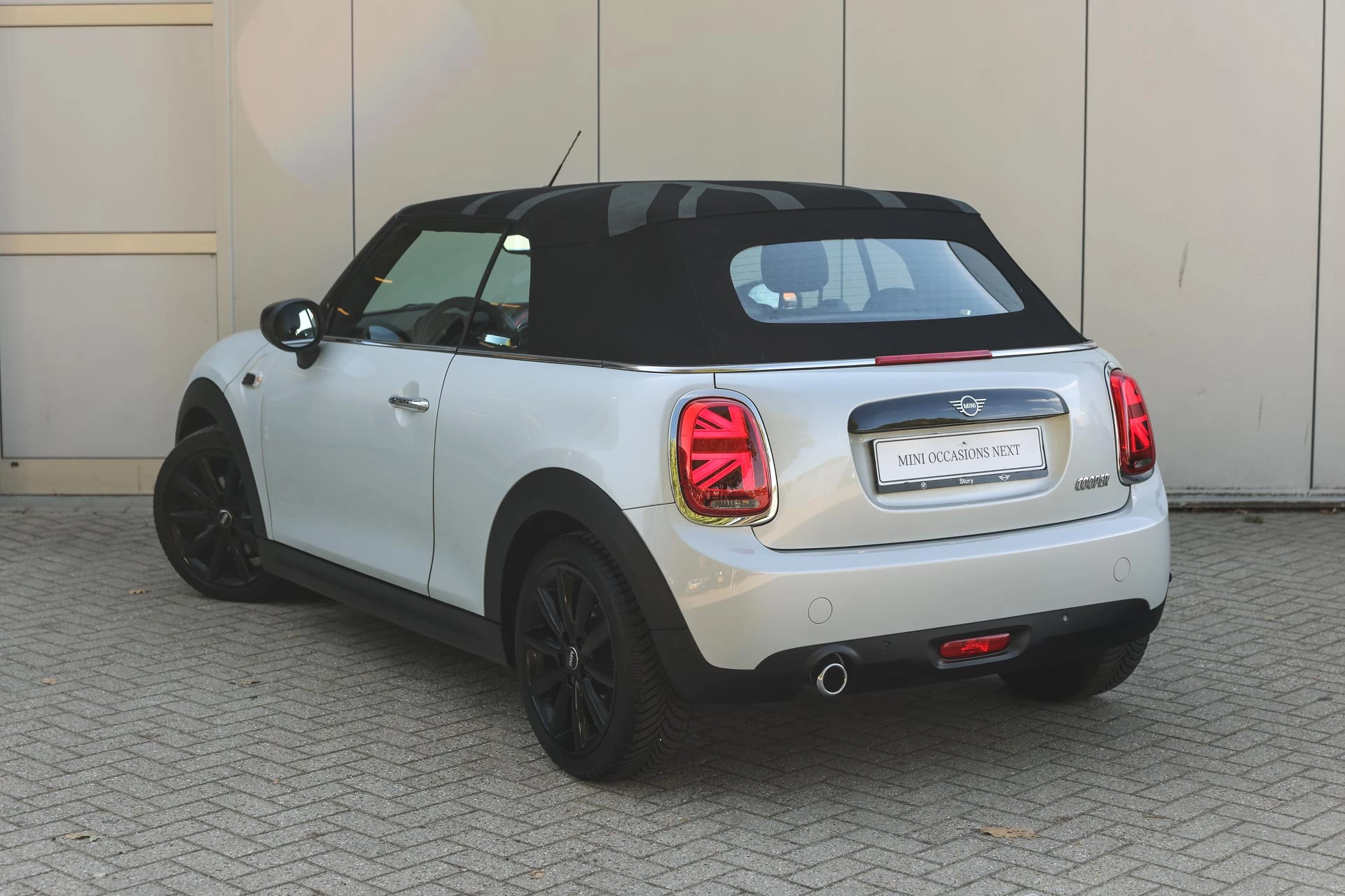 Hoofdafbeelding MINI Cooper Cabrio