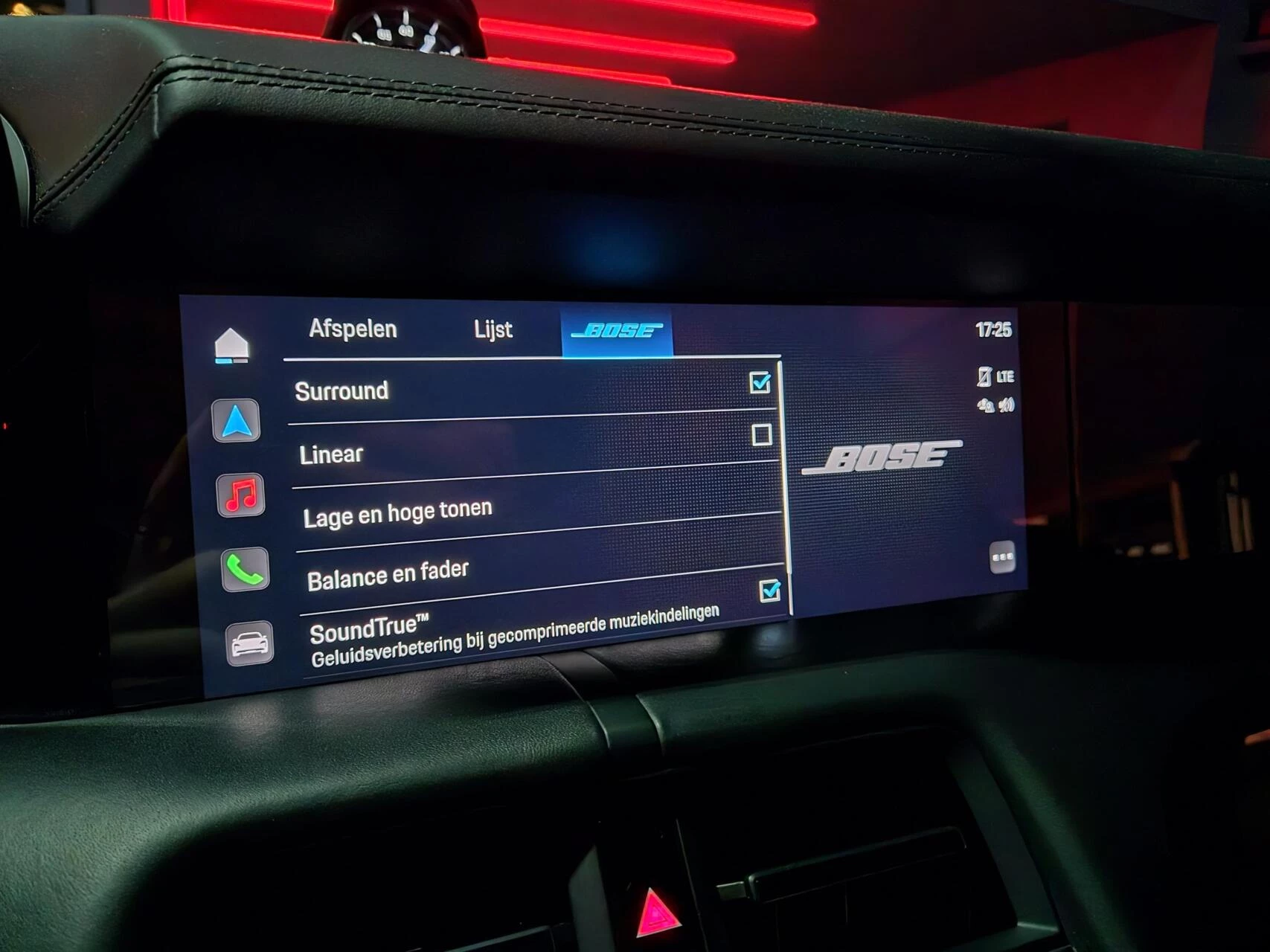 Hoofdafbeelding Porsche Taycan