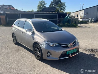 Toyota Auris 1.8 Hybrid Executive