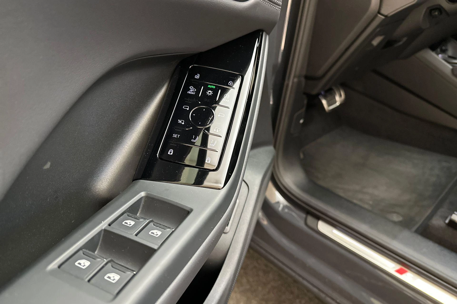 Hoofdafbeelding Audi Q6 e-tron