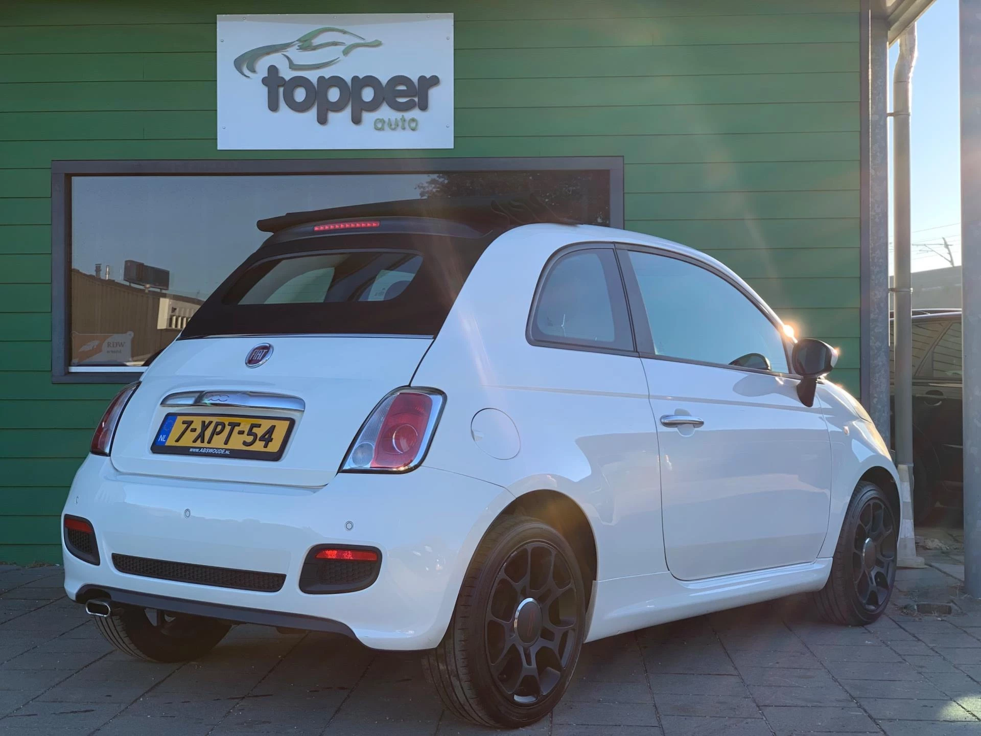 Hoofdafbeelding Fiat 500C