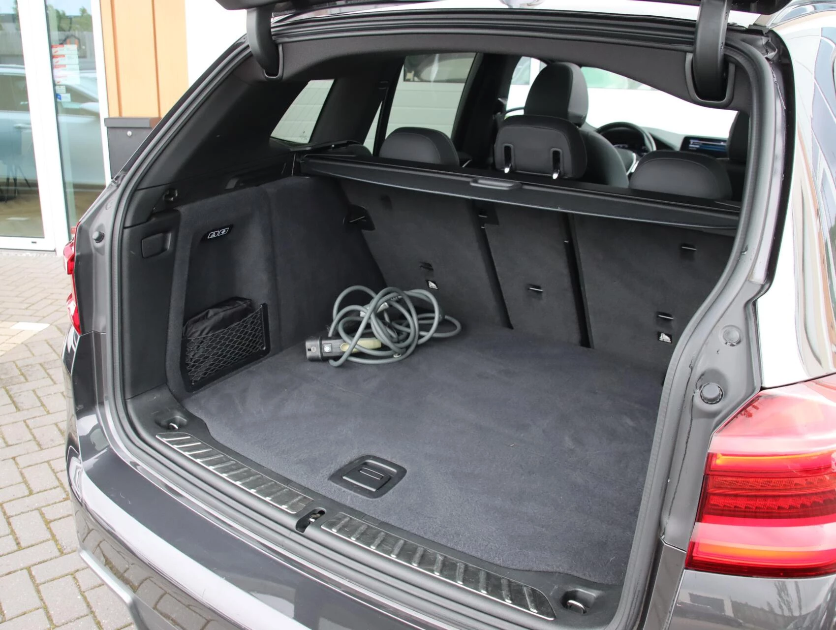 Hoofdafbeelding BMW iX3