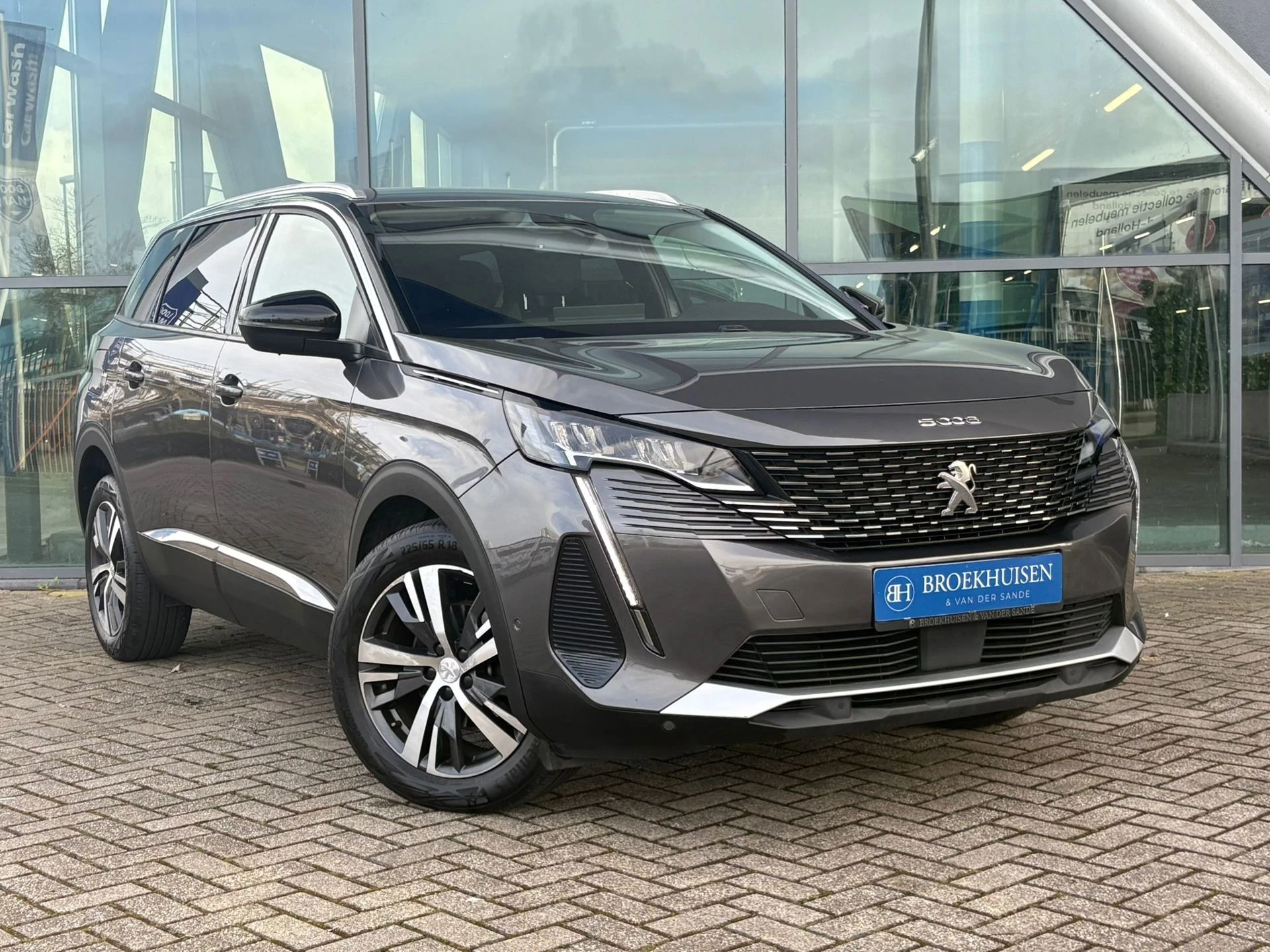Hoofdafbeelding Peugeot 5008
