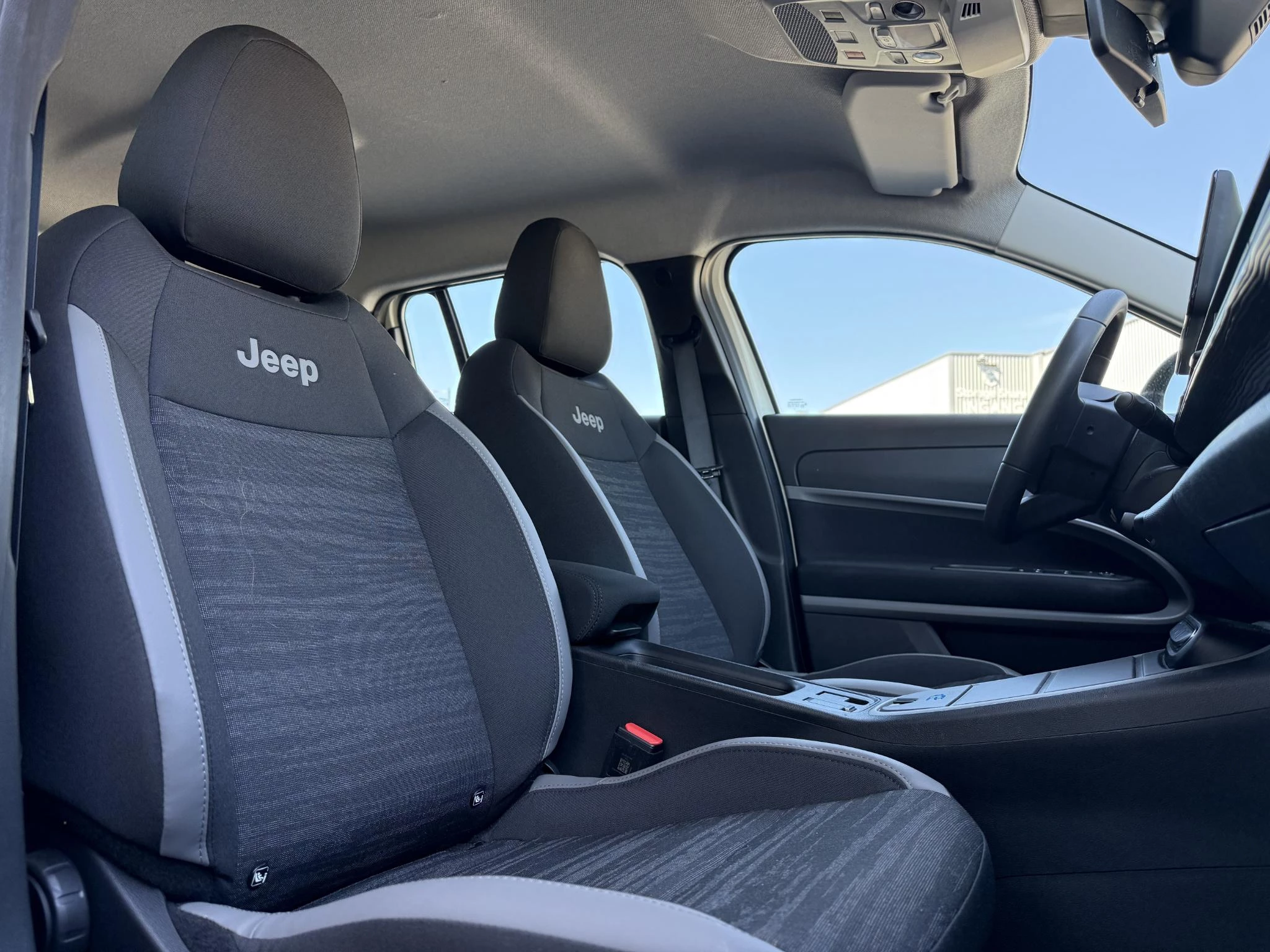 Hoofdafbeelding Jeep Avenger