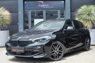 BMW 1 Serie 118i M Sport High Exeuctive 136pk Panoramadak/Stoelverwarming/Camera