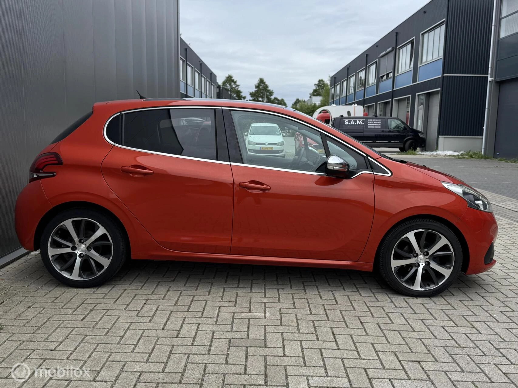Hoofdafbeelding Peugeot 208