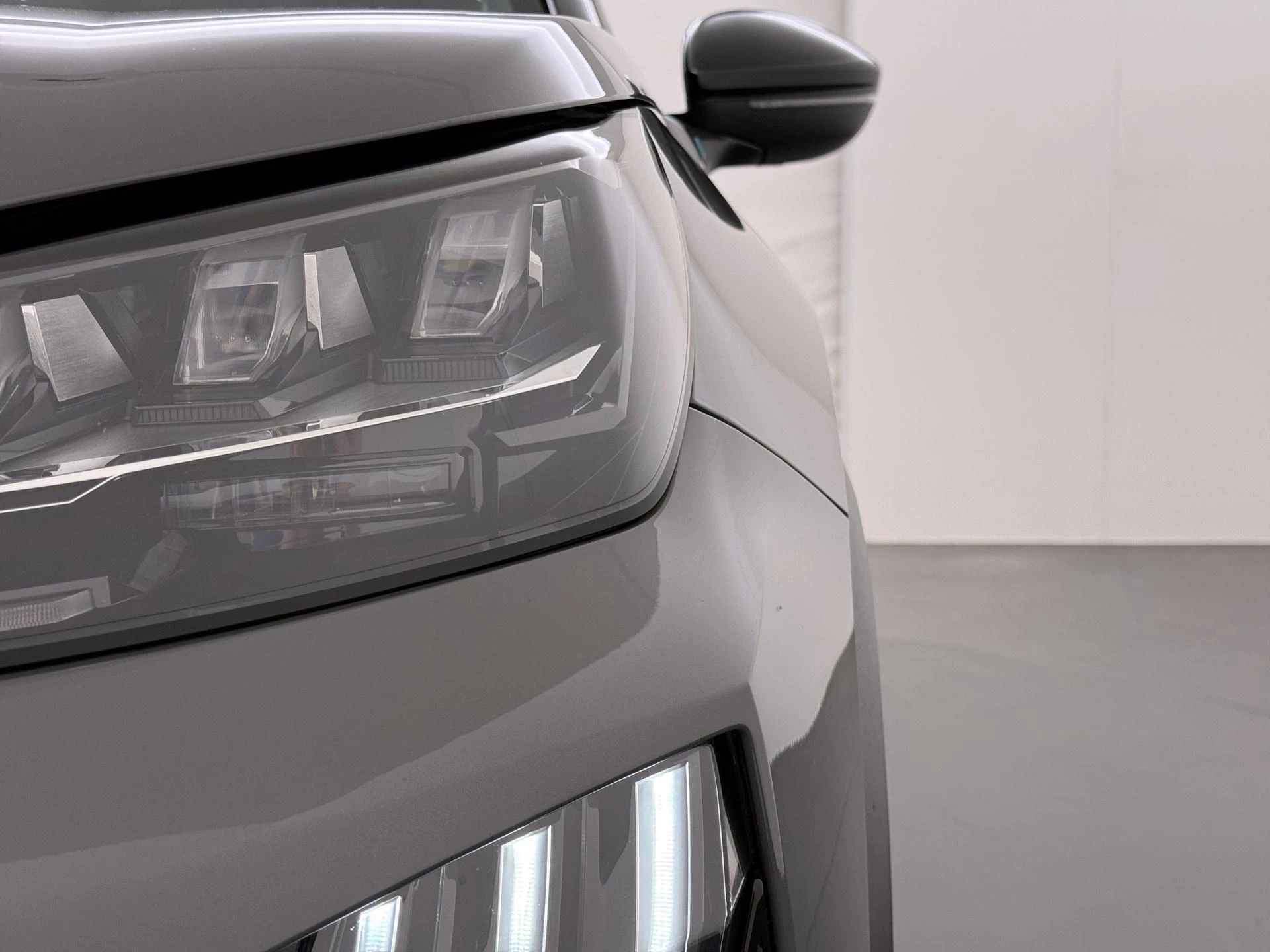 Hoofdafbeelding Peugeot e-2008