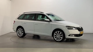 Hoofdafbeelding Škoda Fabia Skoda Fabia Combi 1.0 TSI DSG Business Edition DAB+ App-Connect Parkeersensoren