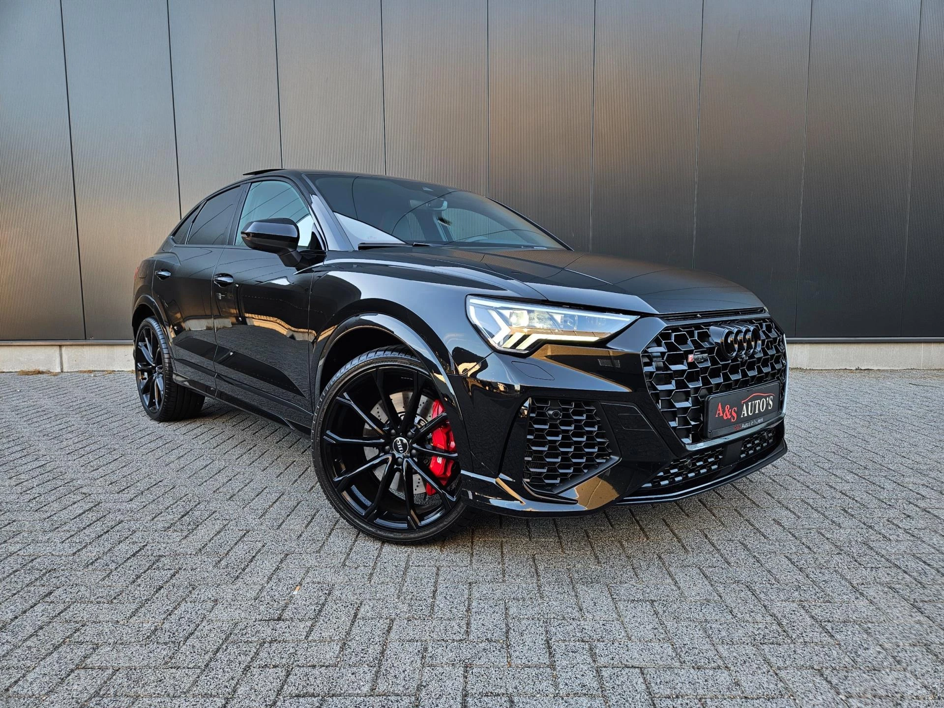 Hoofdafbeelding Audi RSQ3