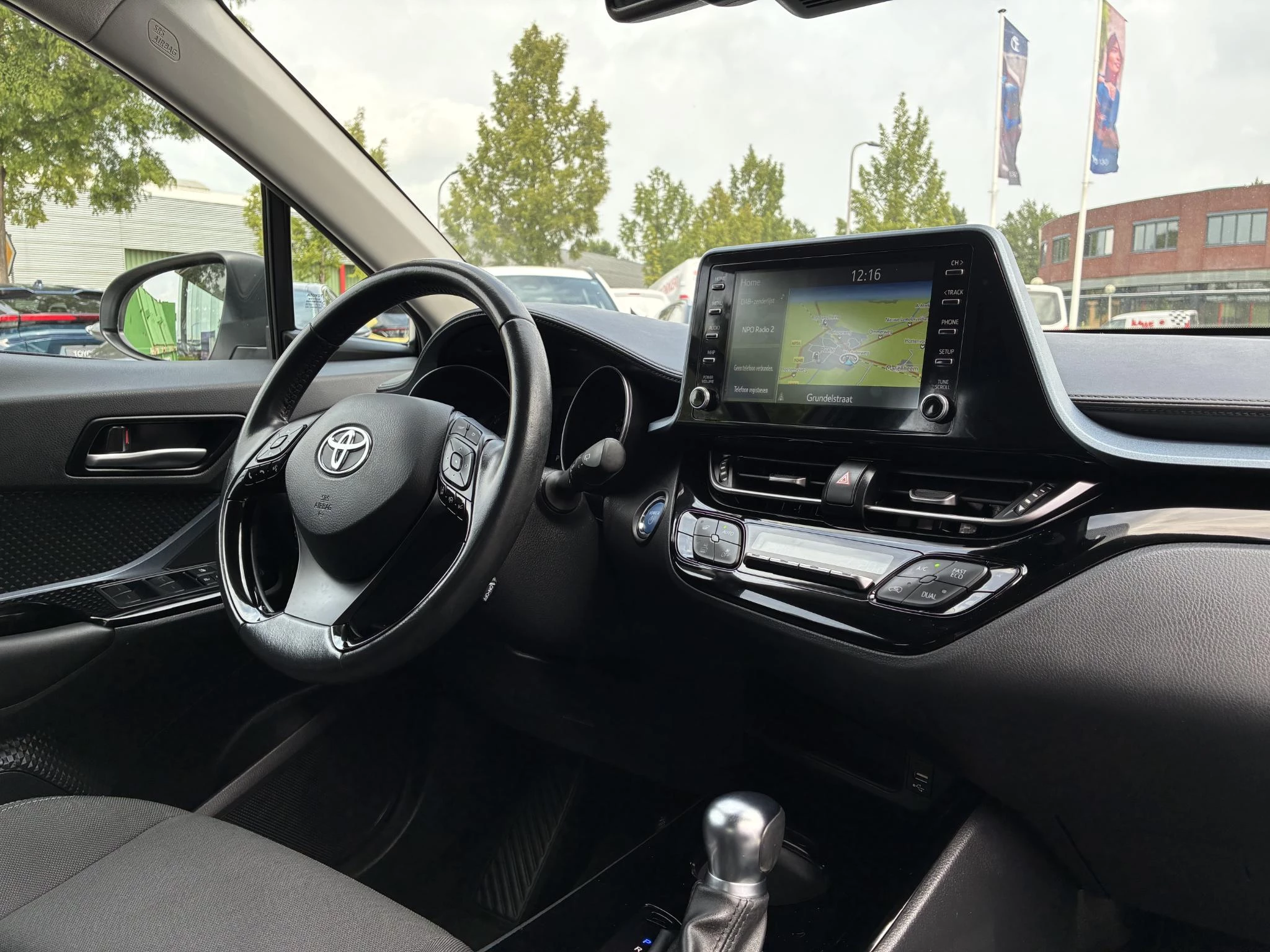 Hoofdafbeelding Toyota C-HR
