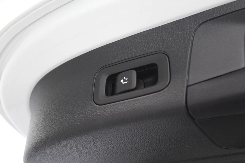 Hoofdafbeelding Mercedes-Benz EQA