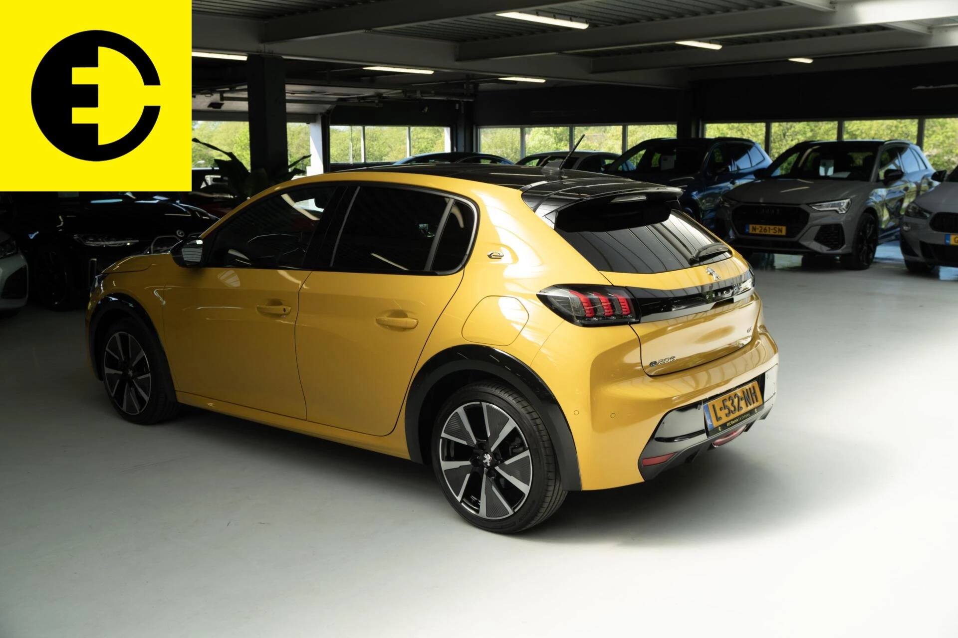 Hoofdafbeelding Peugeot e-208