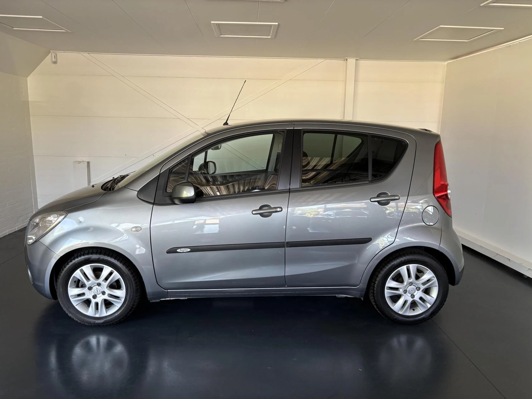 Hoofdafbeelding Opel Agila