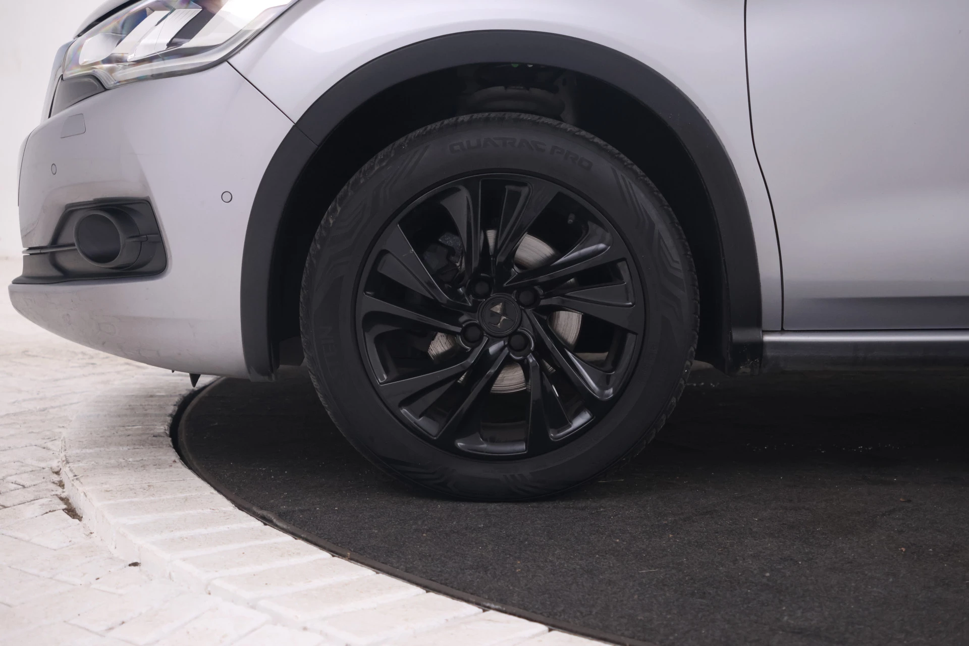 Hoofdafbeelding DS DS 4