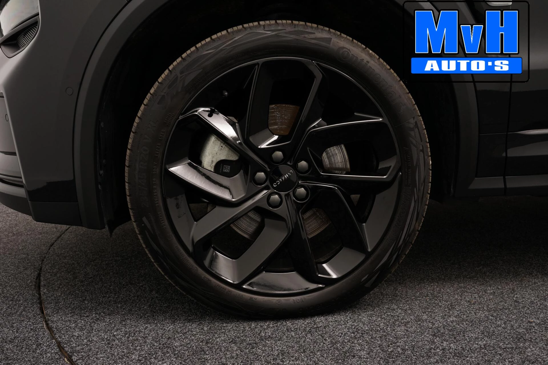 Hoofdafbeelding Lynk & Co 01