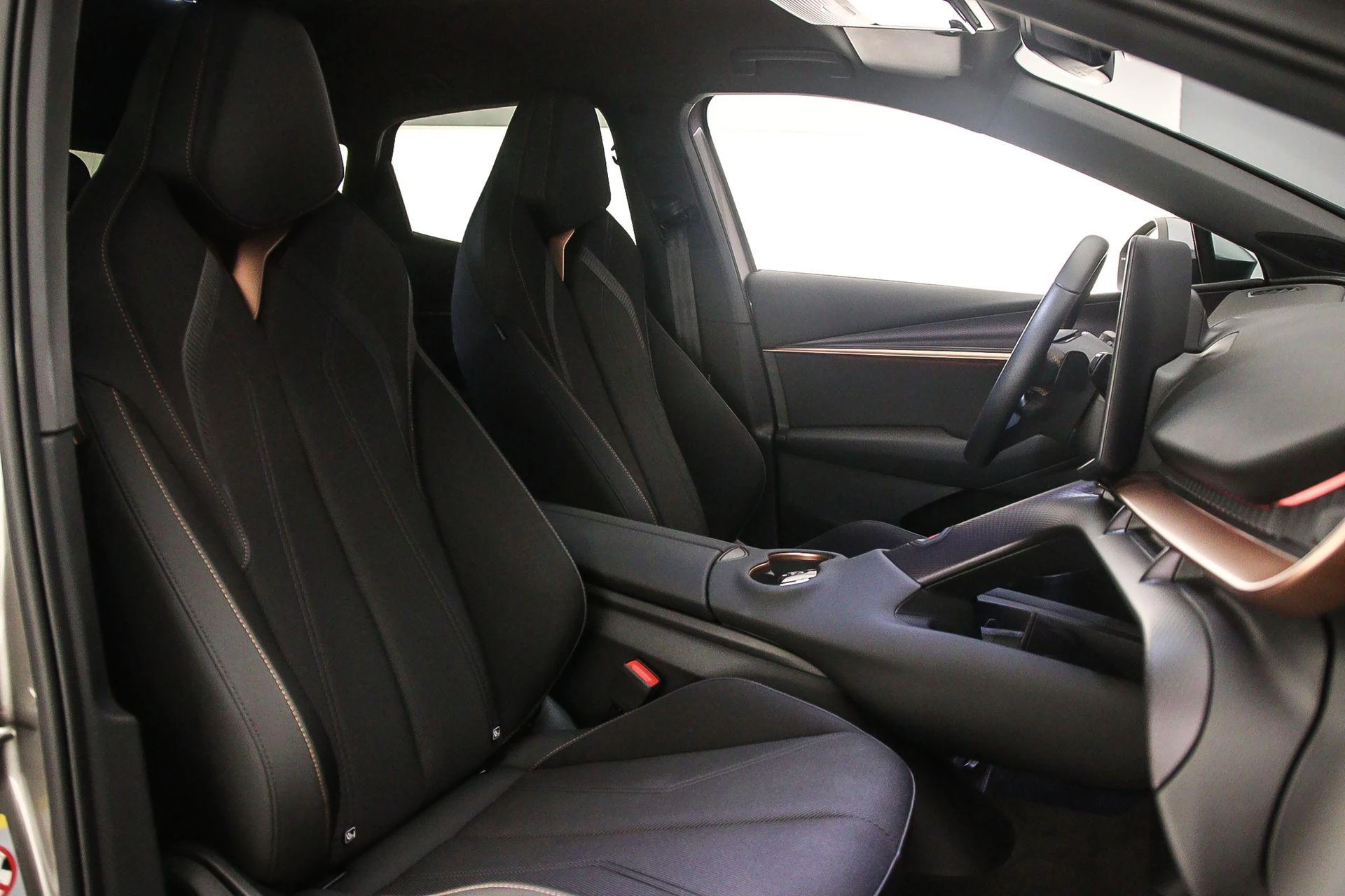 Hoofdafbeelding CUPRA Tavascan