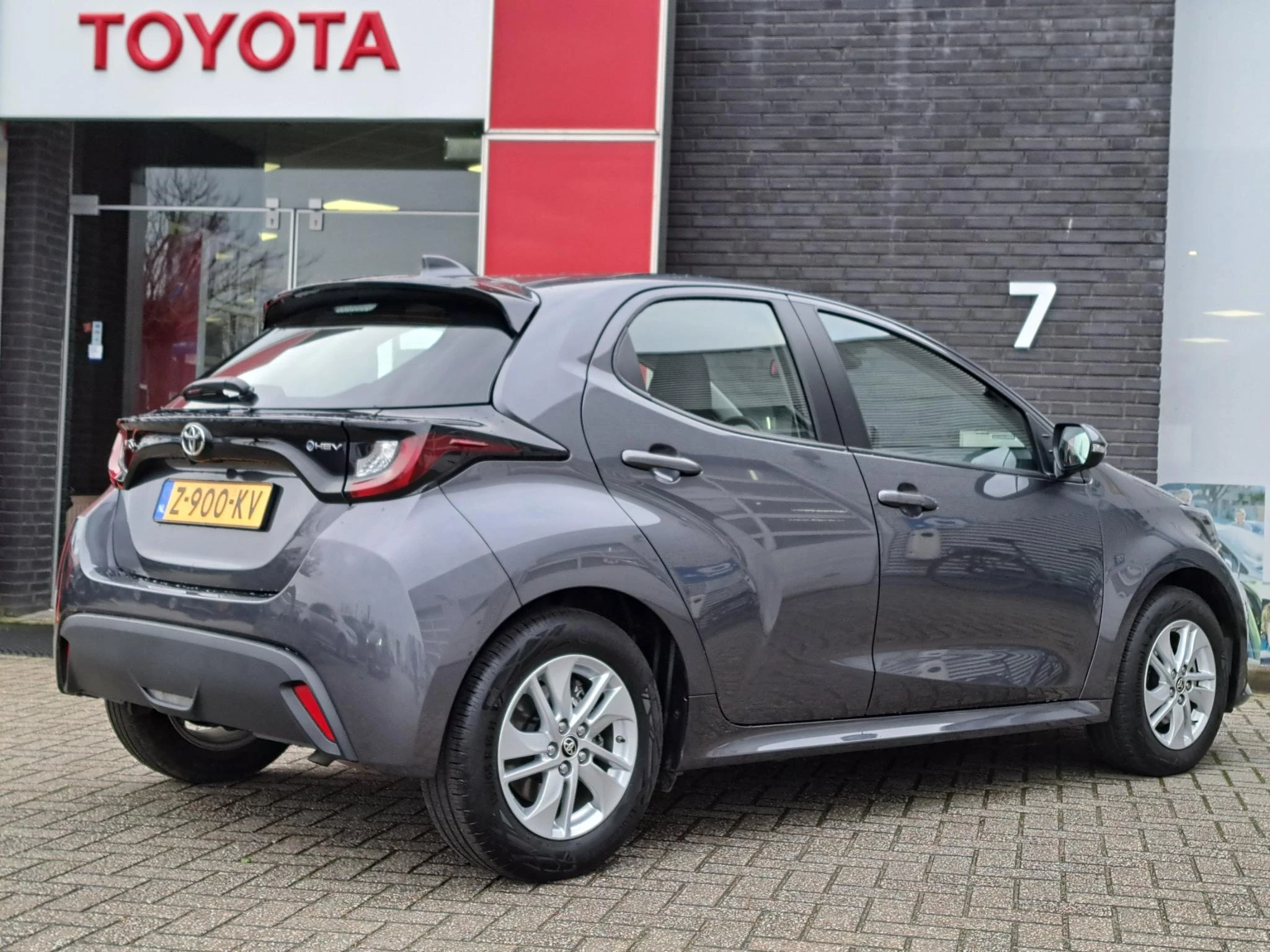 Hoofdafbeelding Toyota Yaris