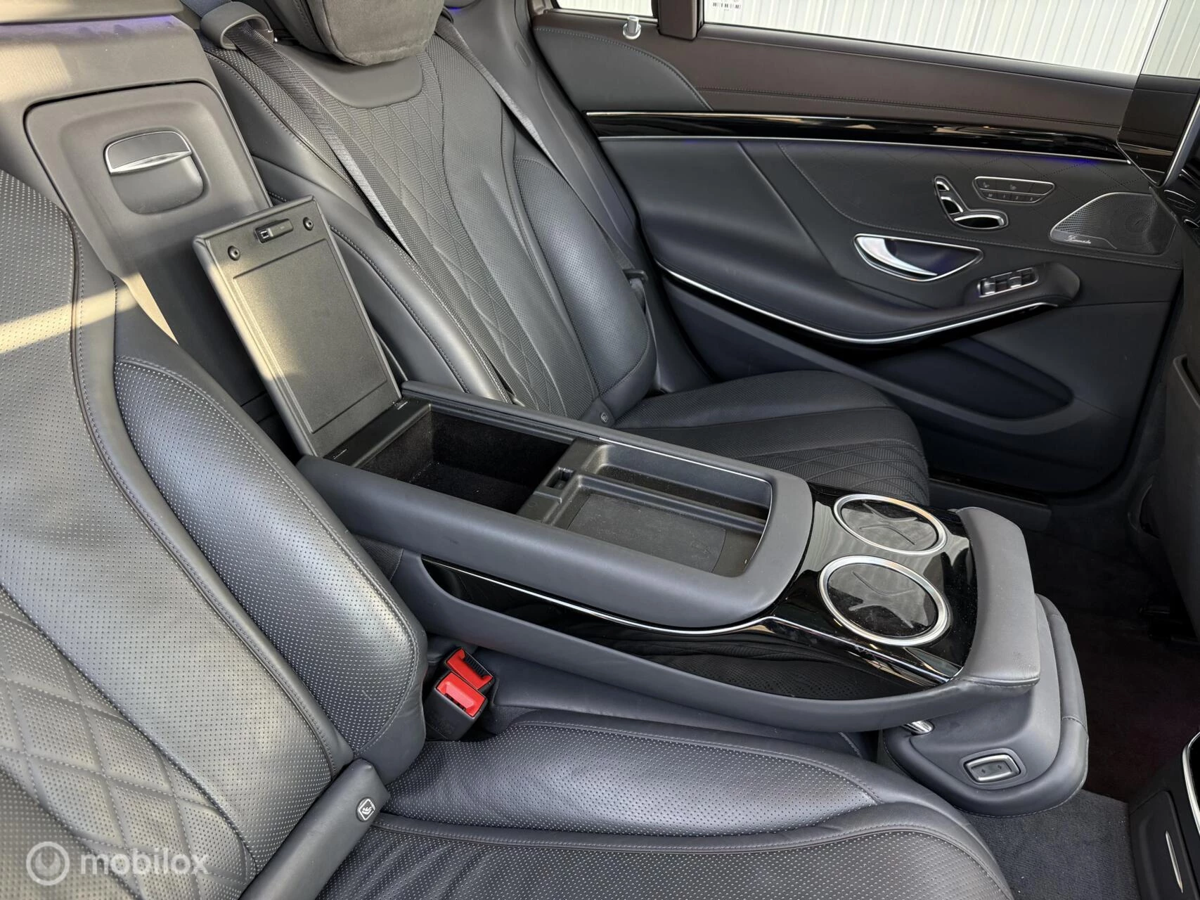 Hoofdafbeelding Mercedes-Benz S-Klasse