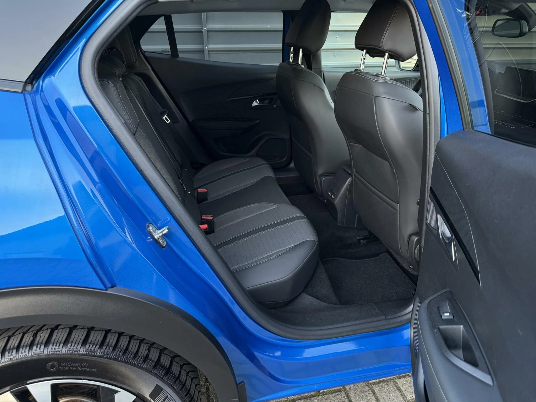 Hoofdafbeelding Peugeot e-2008