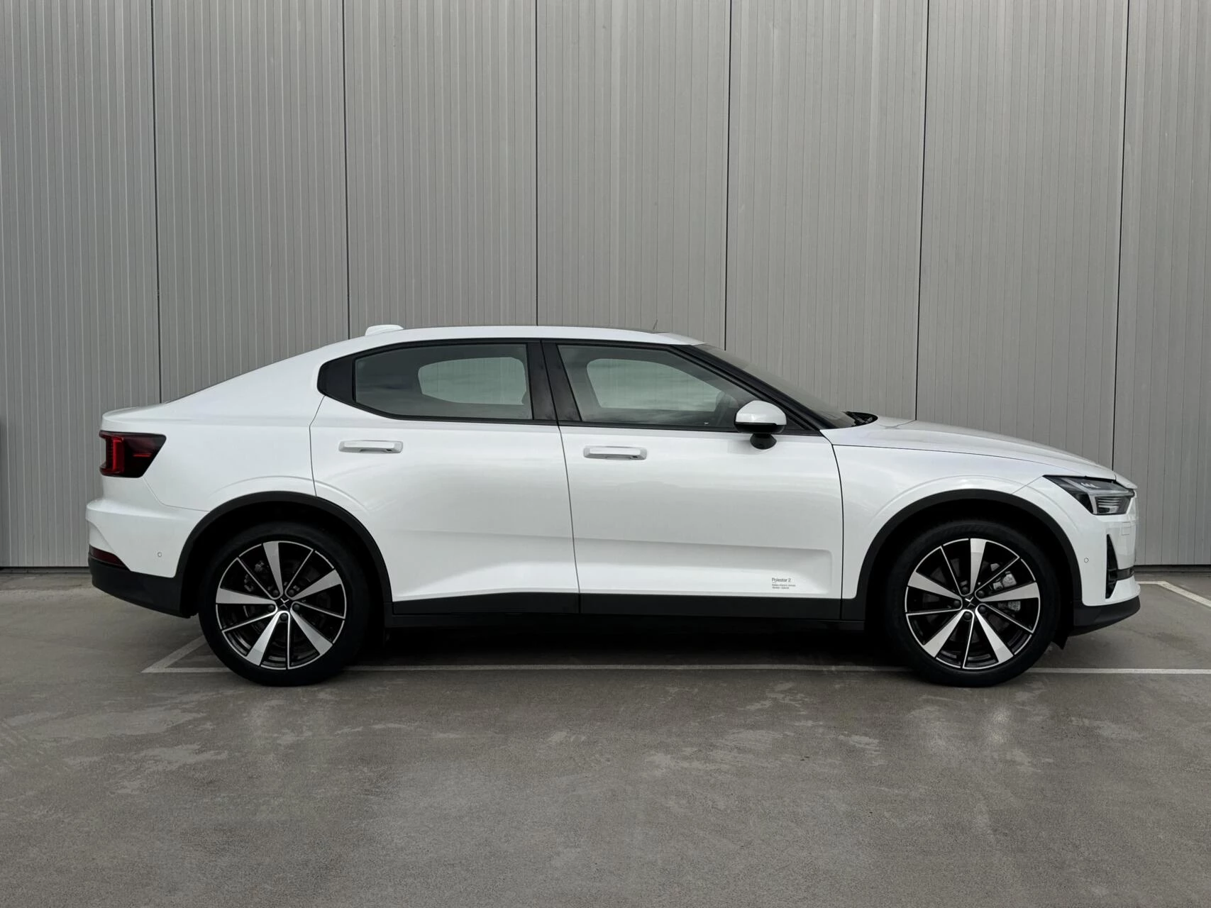 Hoofdafbeelding Polestar 2