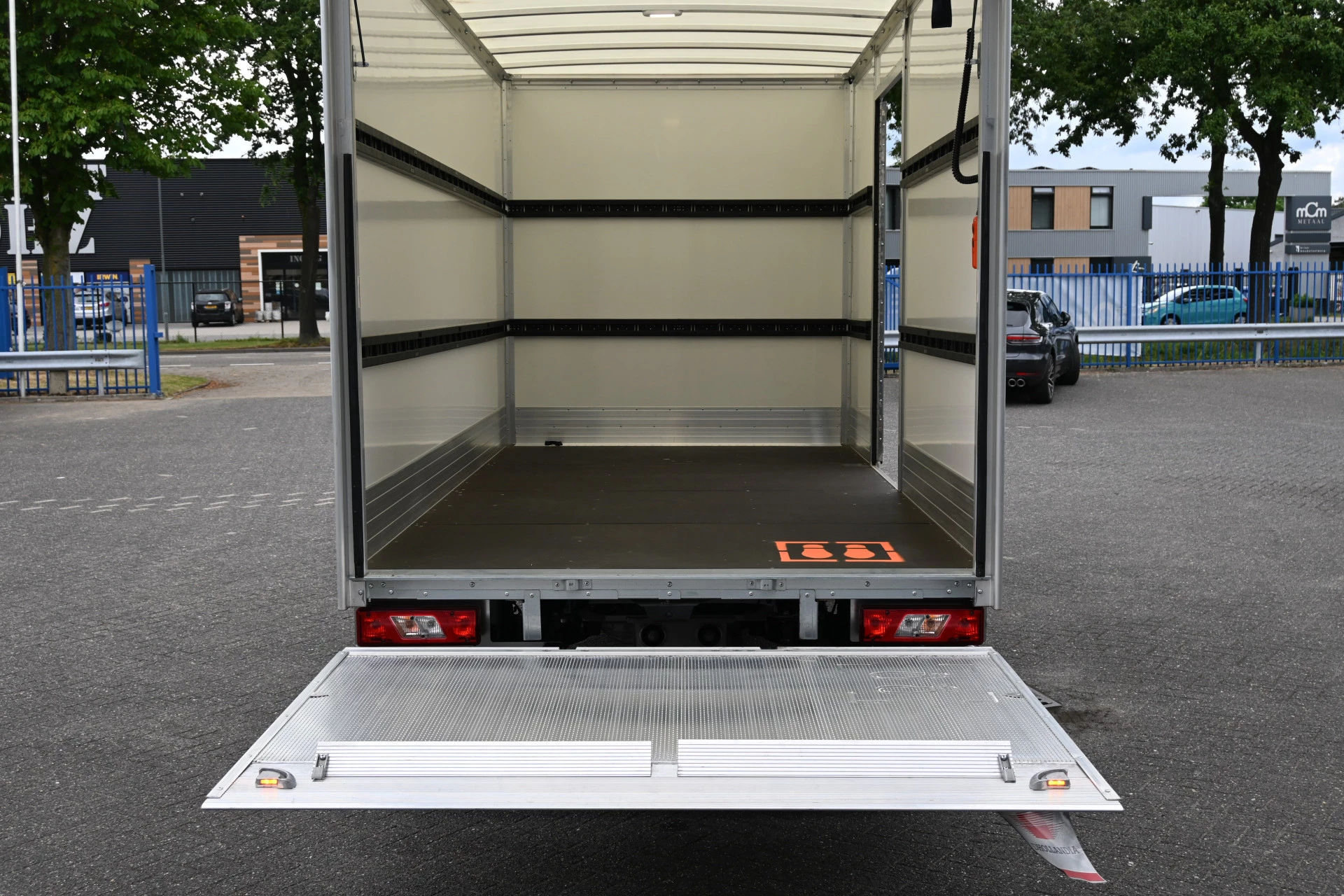 Hoofdafbeelding Ford E-Transit