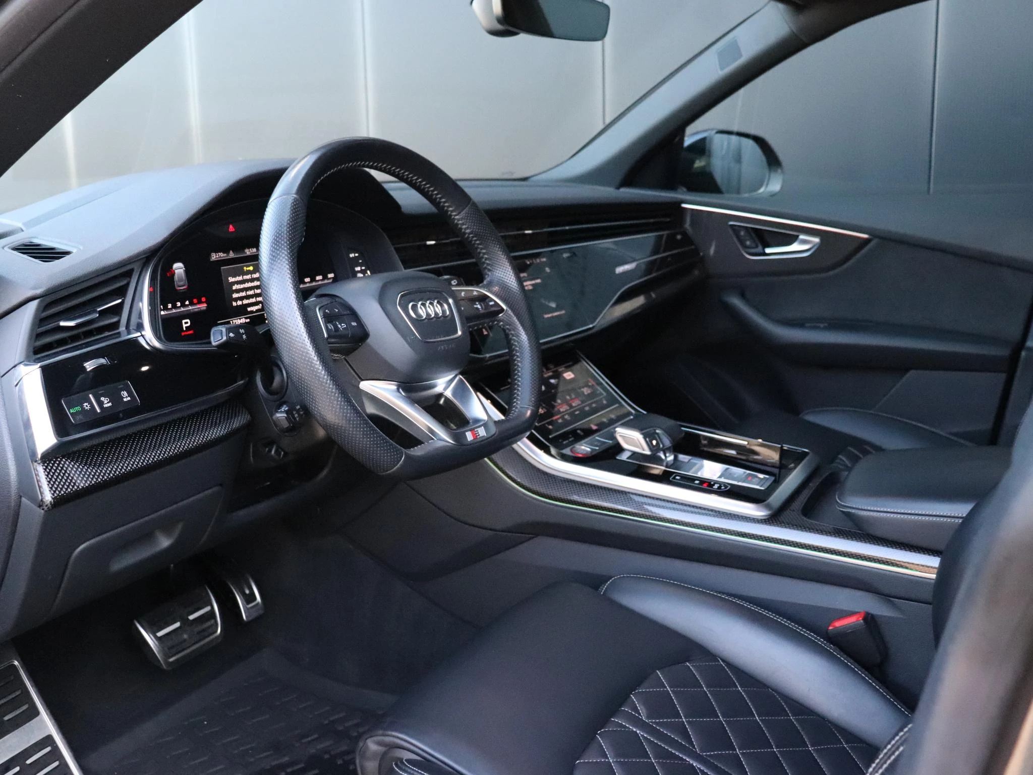 Hoofdafbeelding Audi Q8