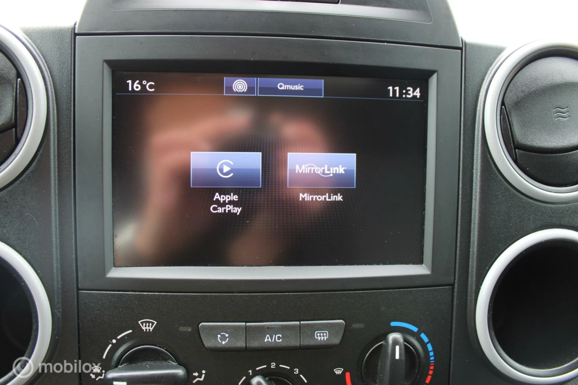 Hoofdafbeelding Peugeot Partner