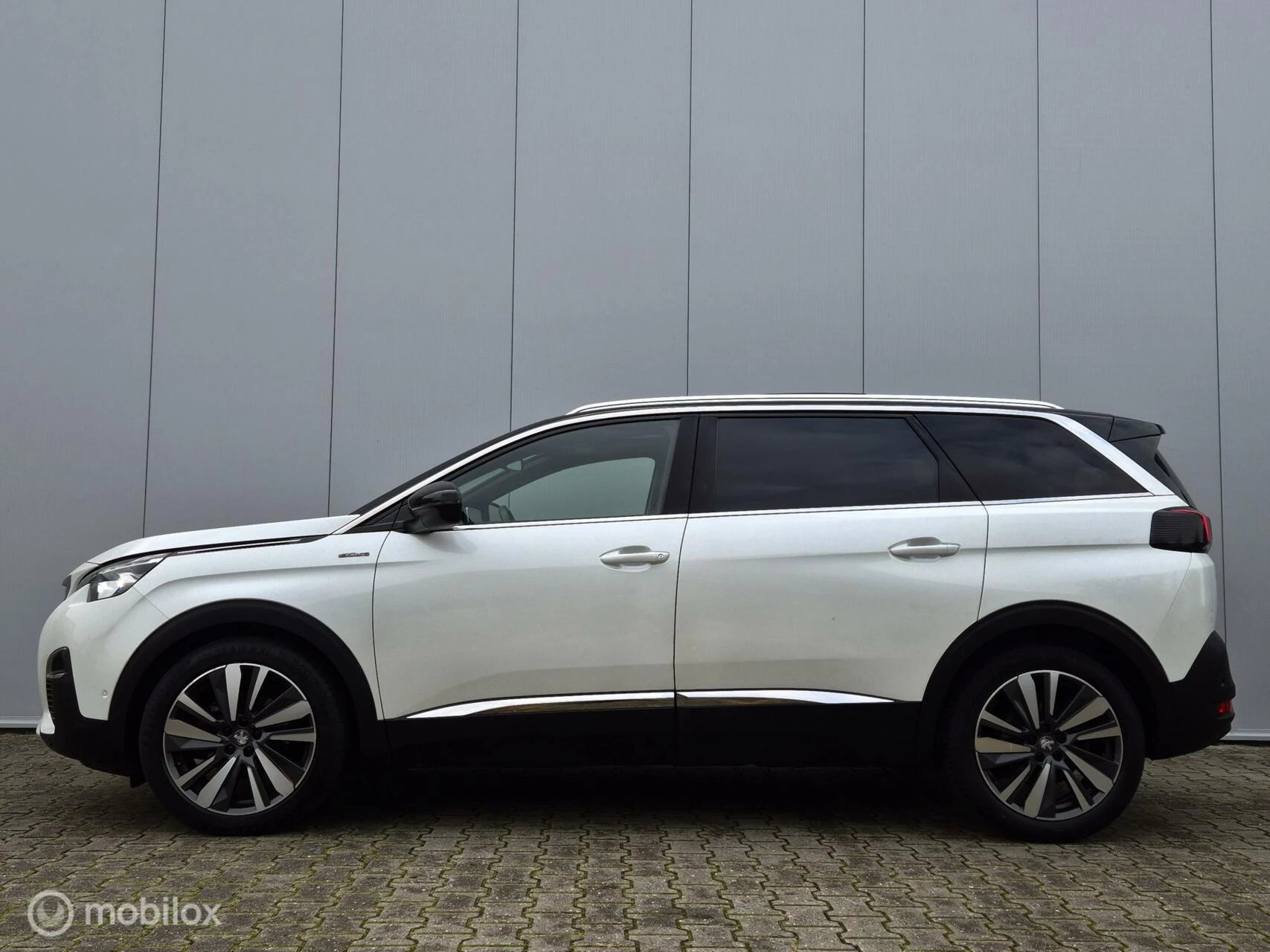 Hoofdafbeelding Peugeot 5008