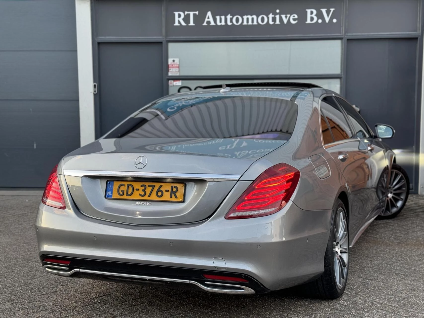 Hoofdafbeelding Mercedes-Benz S-Klasse